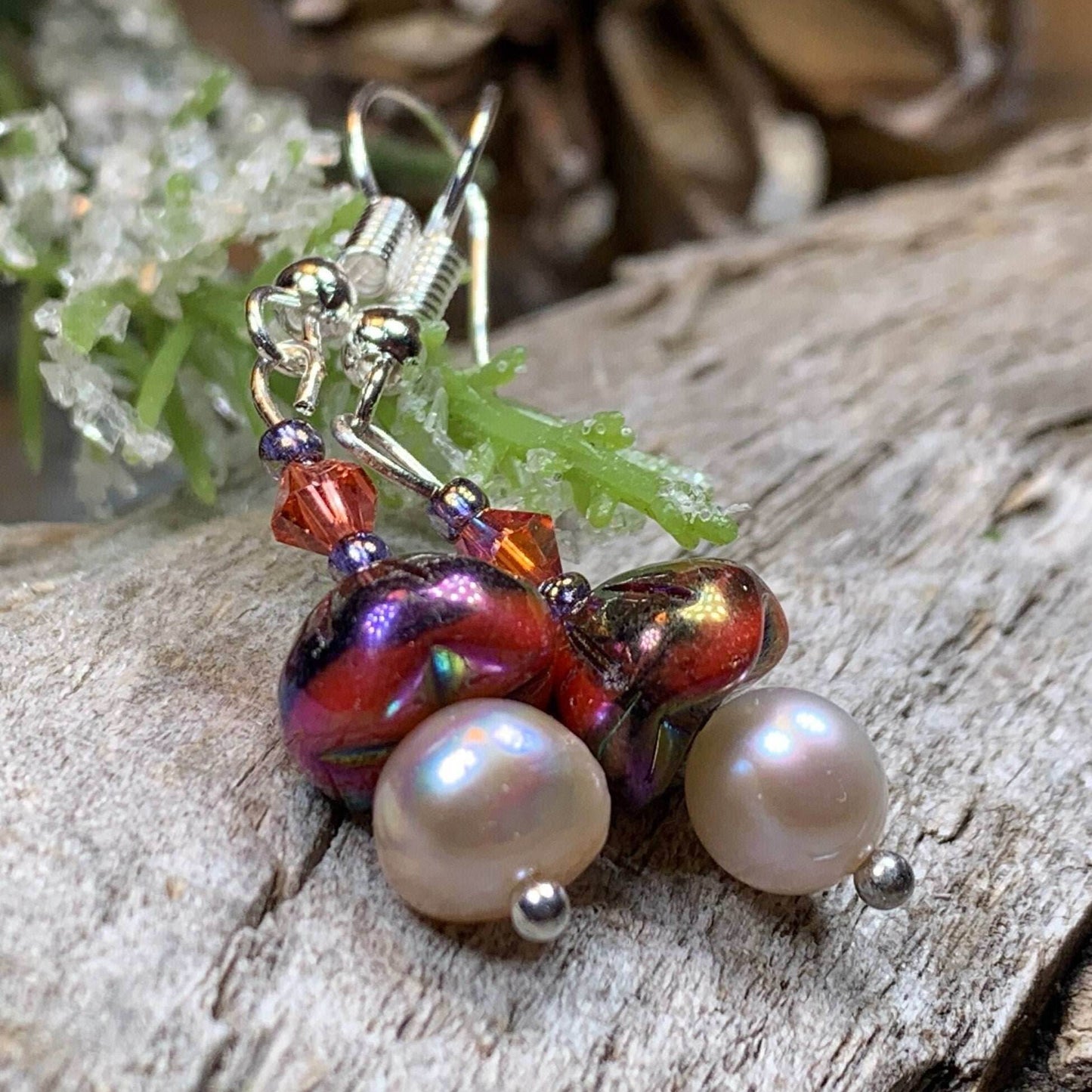 Sunlit Pearl Earrings - 