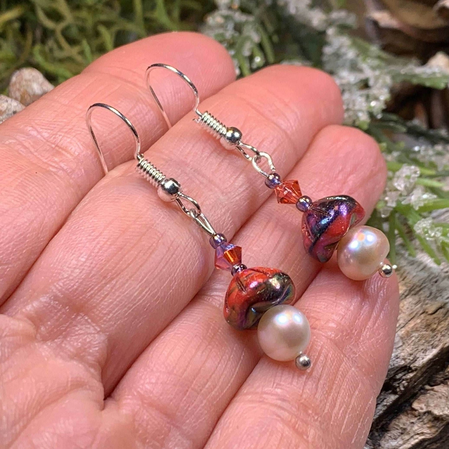 Sunlit Pearl Earrings - 