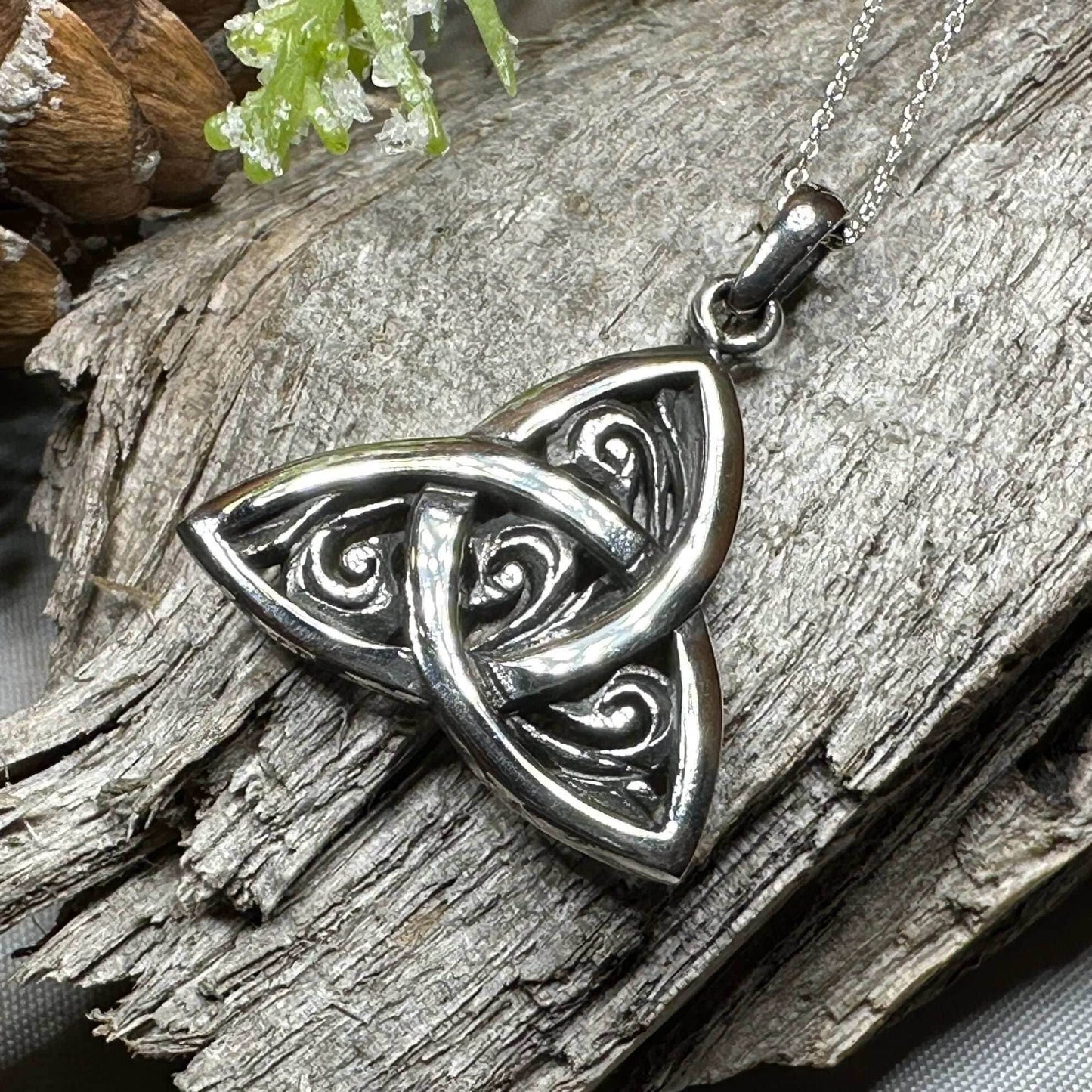 Ancient Wish Celtic Knot Necklace - 18