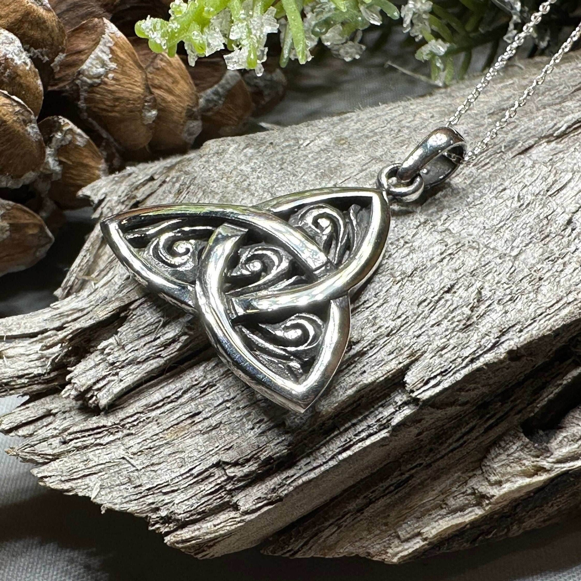 Ancient Wish Celtic Knot Necklace - 18
