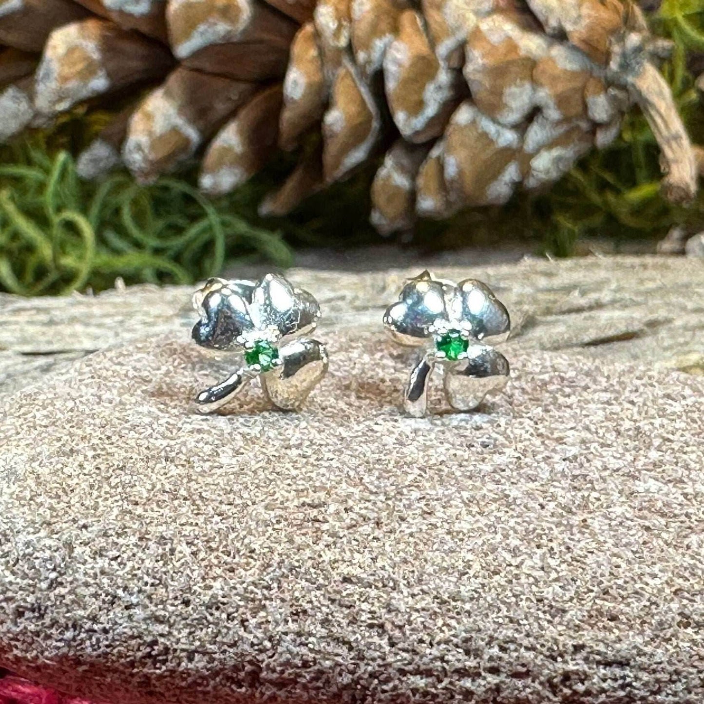 Emerald Shamrock Earrings - 