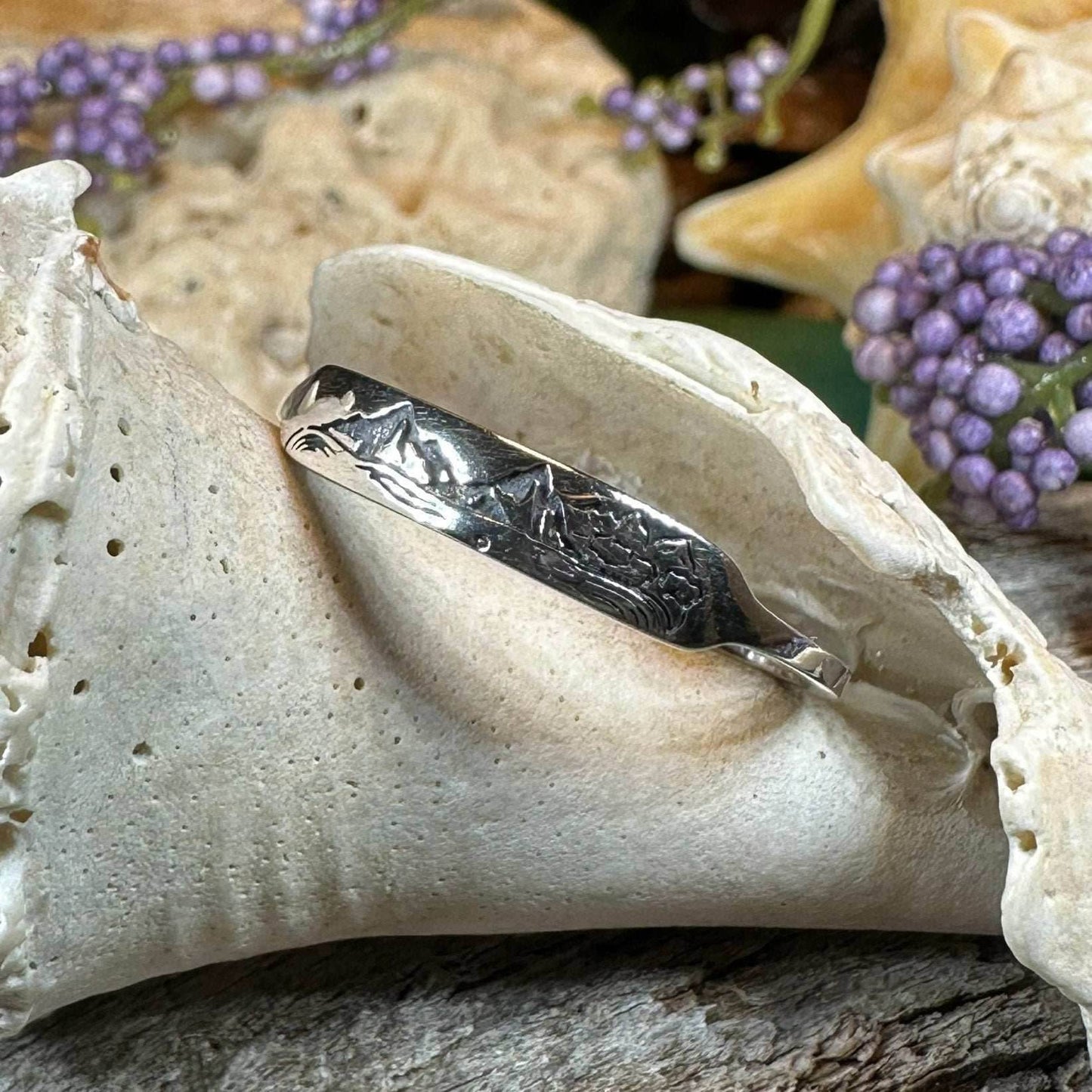 Minimalist Highland Mountain Ring - 5