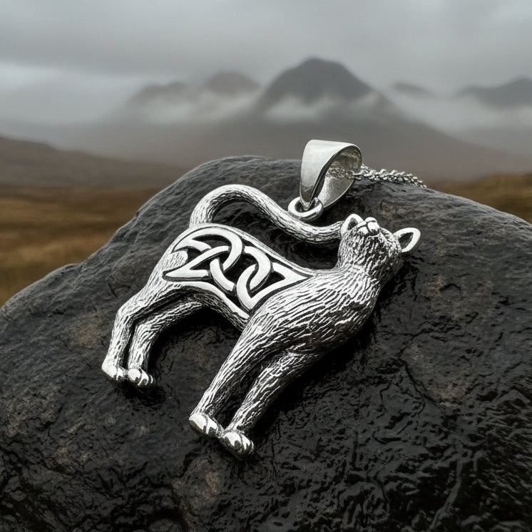 Eislyn Celtic Cat Necklace