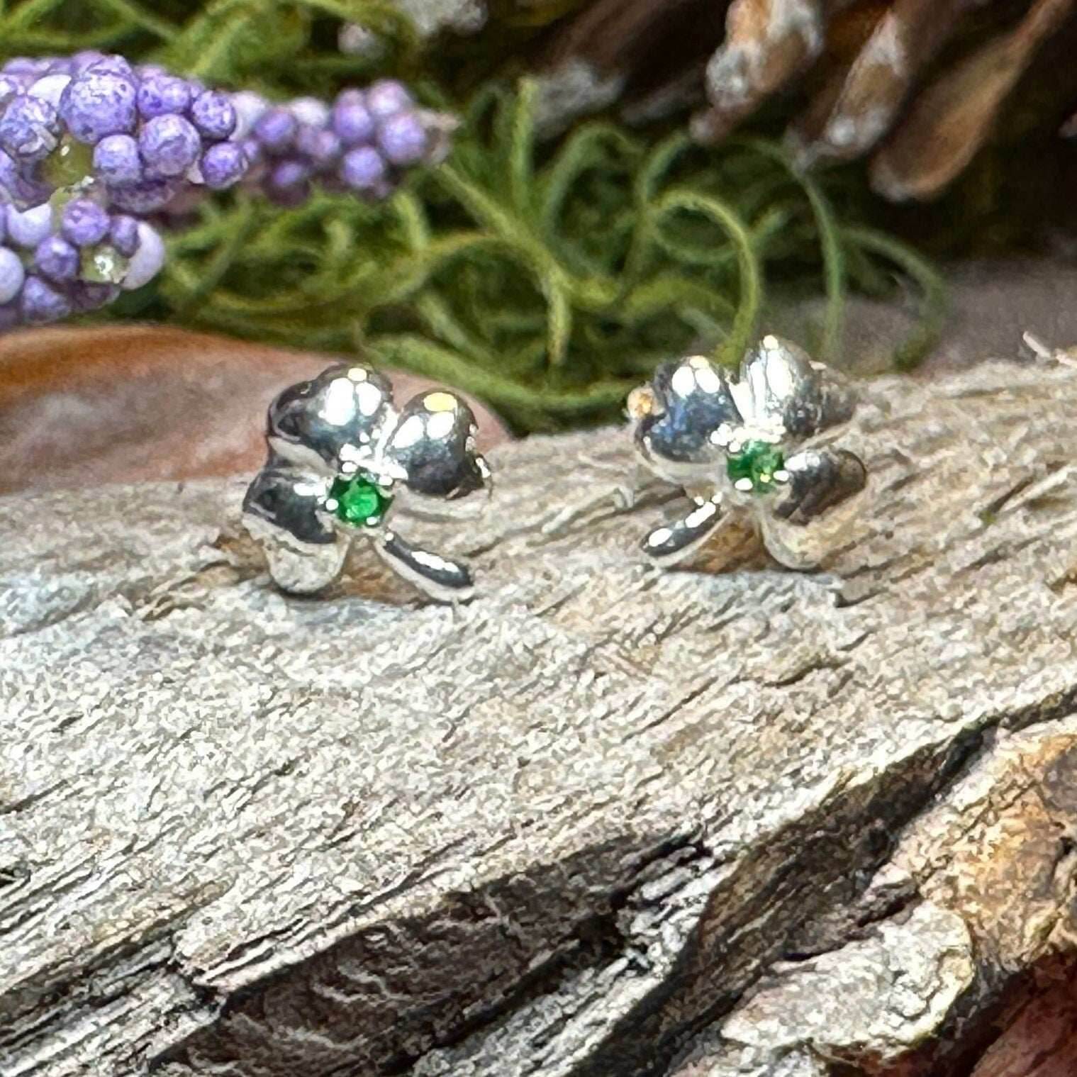 Emerald Shamrock Earrings - 