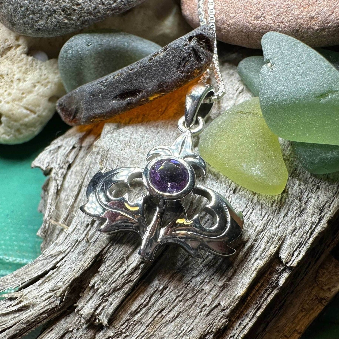 Lorraine Amethyst Thistle Necklace - 18