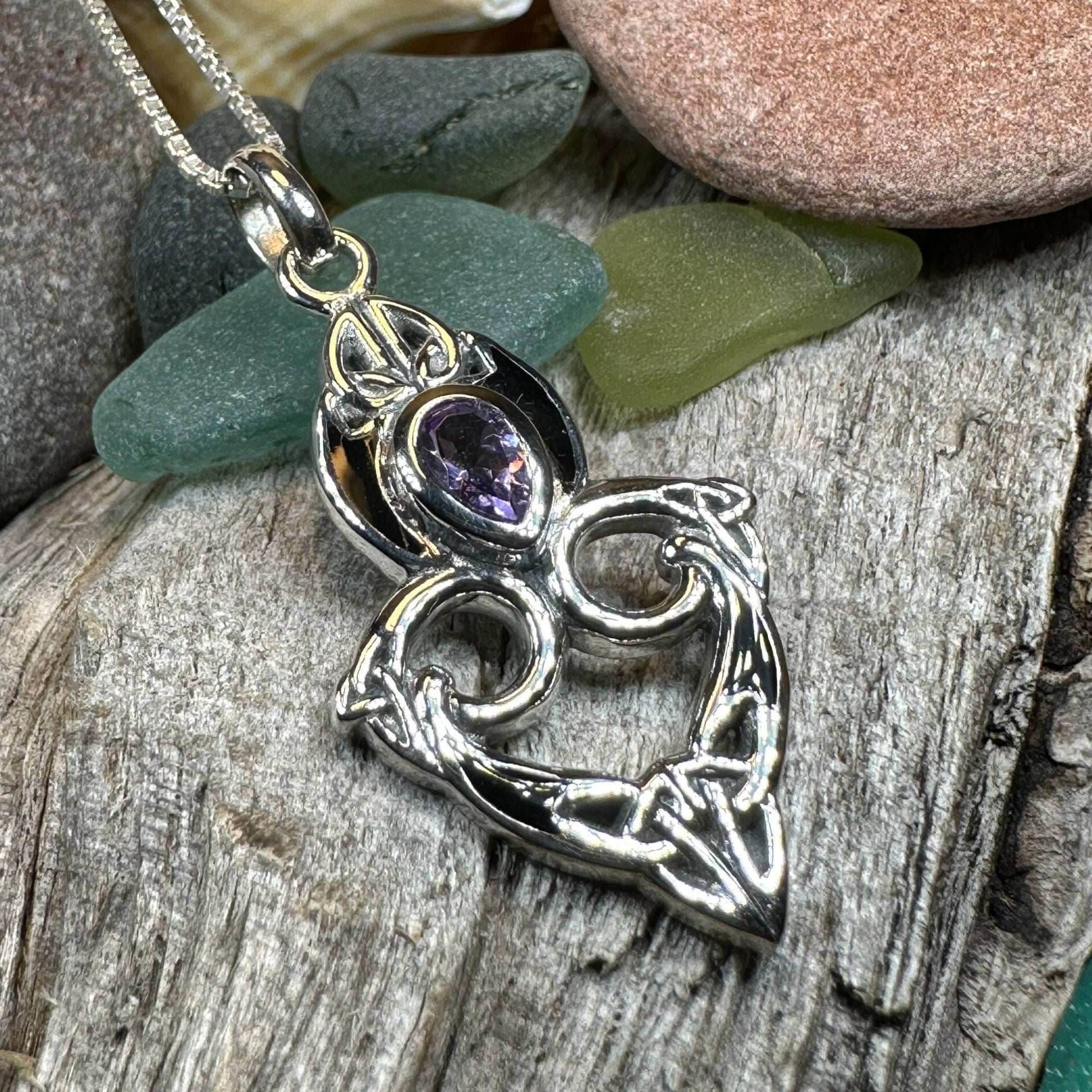 Elysian Celtic Knot Necklace - 18 / Amethyst