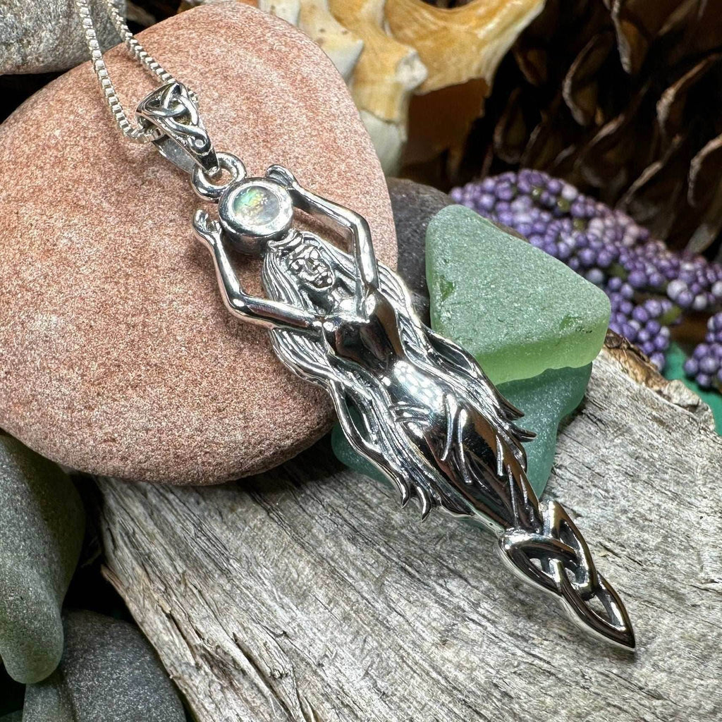 Daleina Danu Goddess Necklace - 18