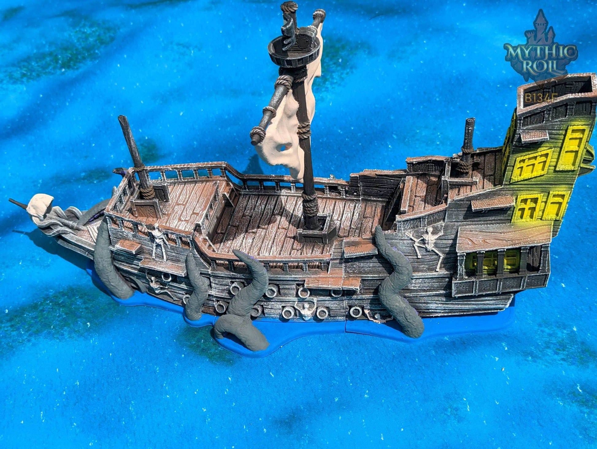 Ghost Pirate Ship 3D Printed Dice Tower - Mythic Roll Collection by Unchained Games | Dice Tray | D20 Dice Vault - Set sail into the unknown! - Black / Yes- Include Random Dice Set