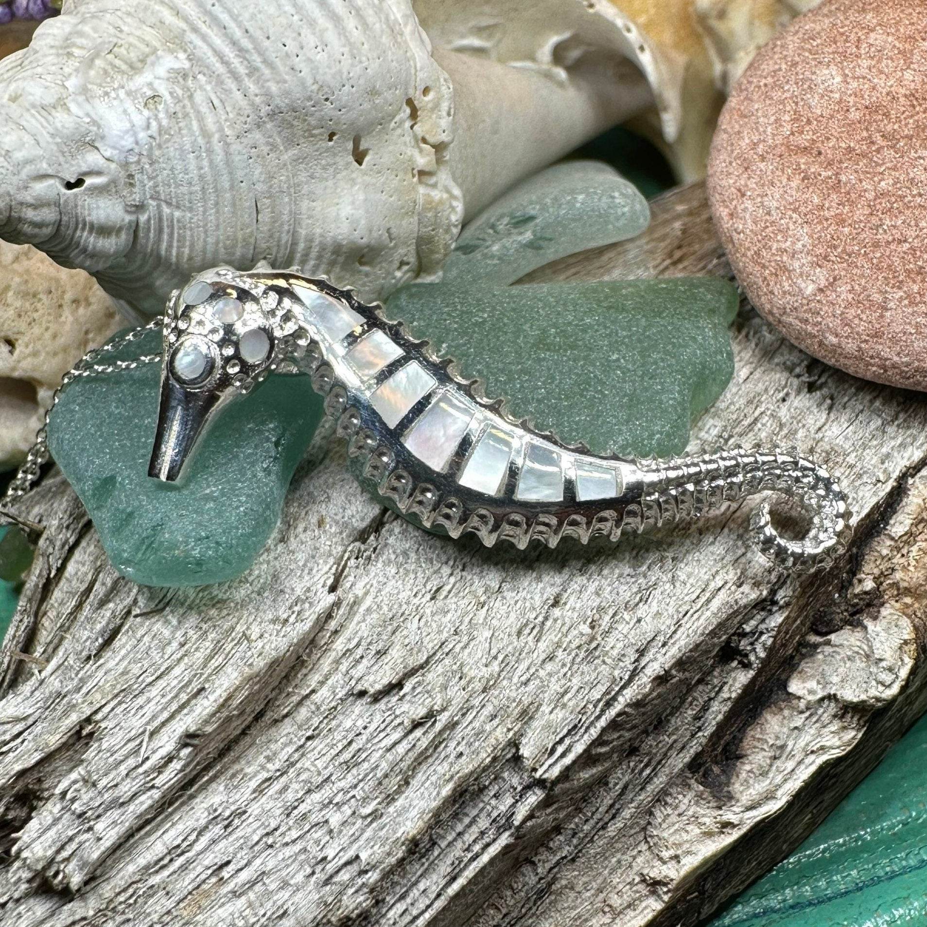 Elegant Seahorse Necklace - mother of pearl