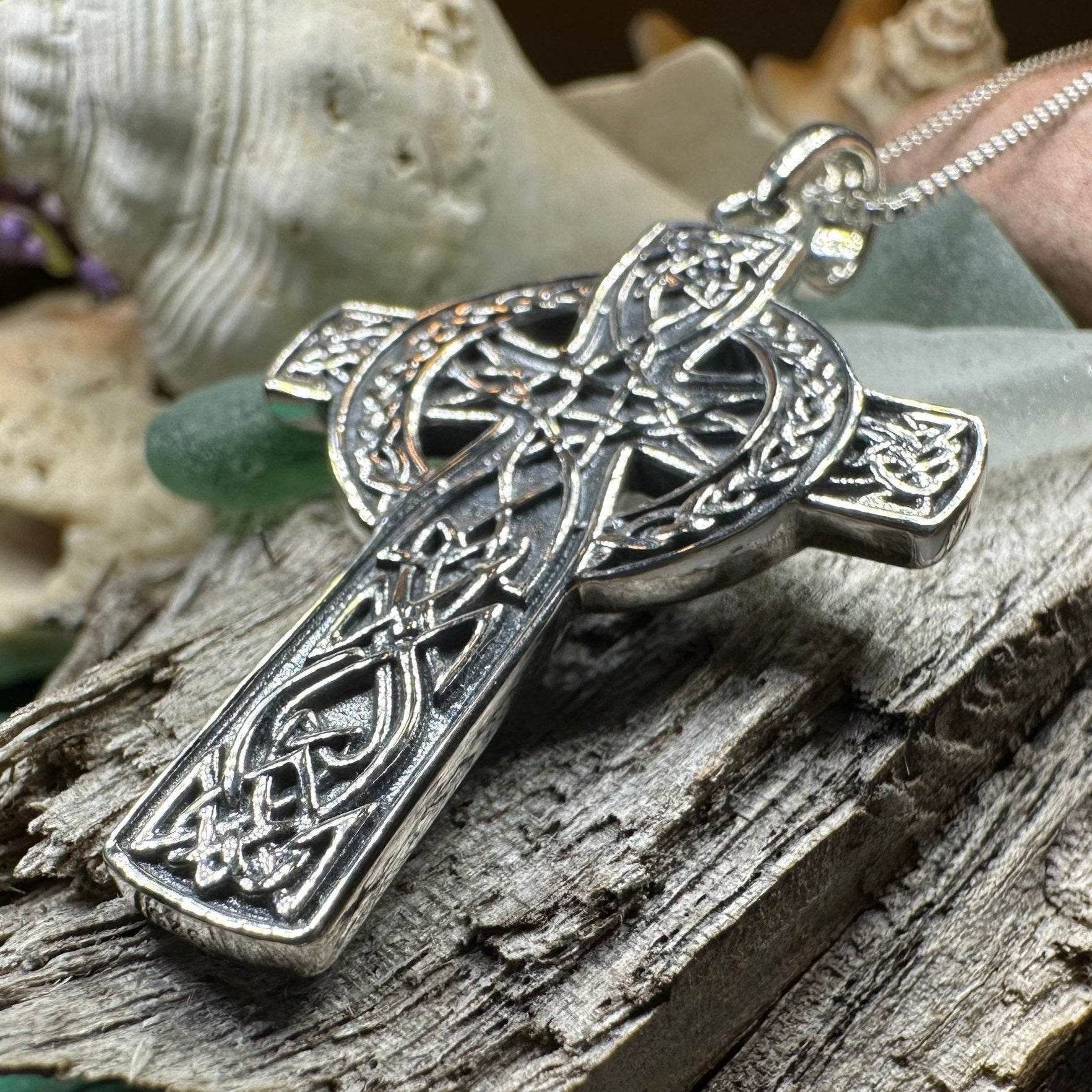 Grant Celtic Cross Necklace - 18