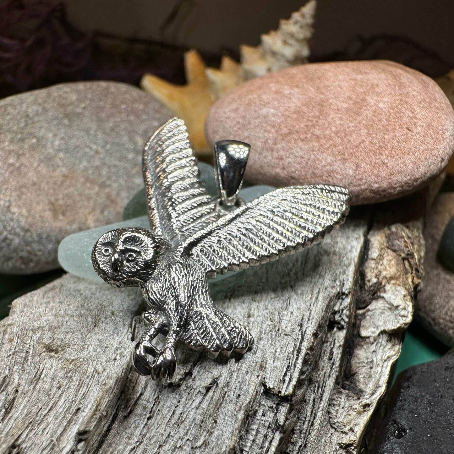 Midnight Flight Owl Necklace - 18