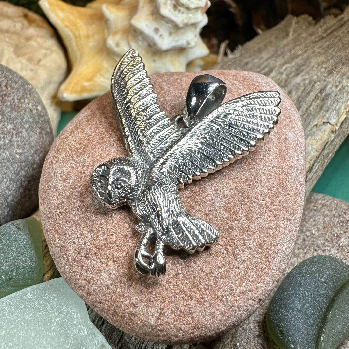 Midnight Flight Owl Necklace - 18