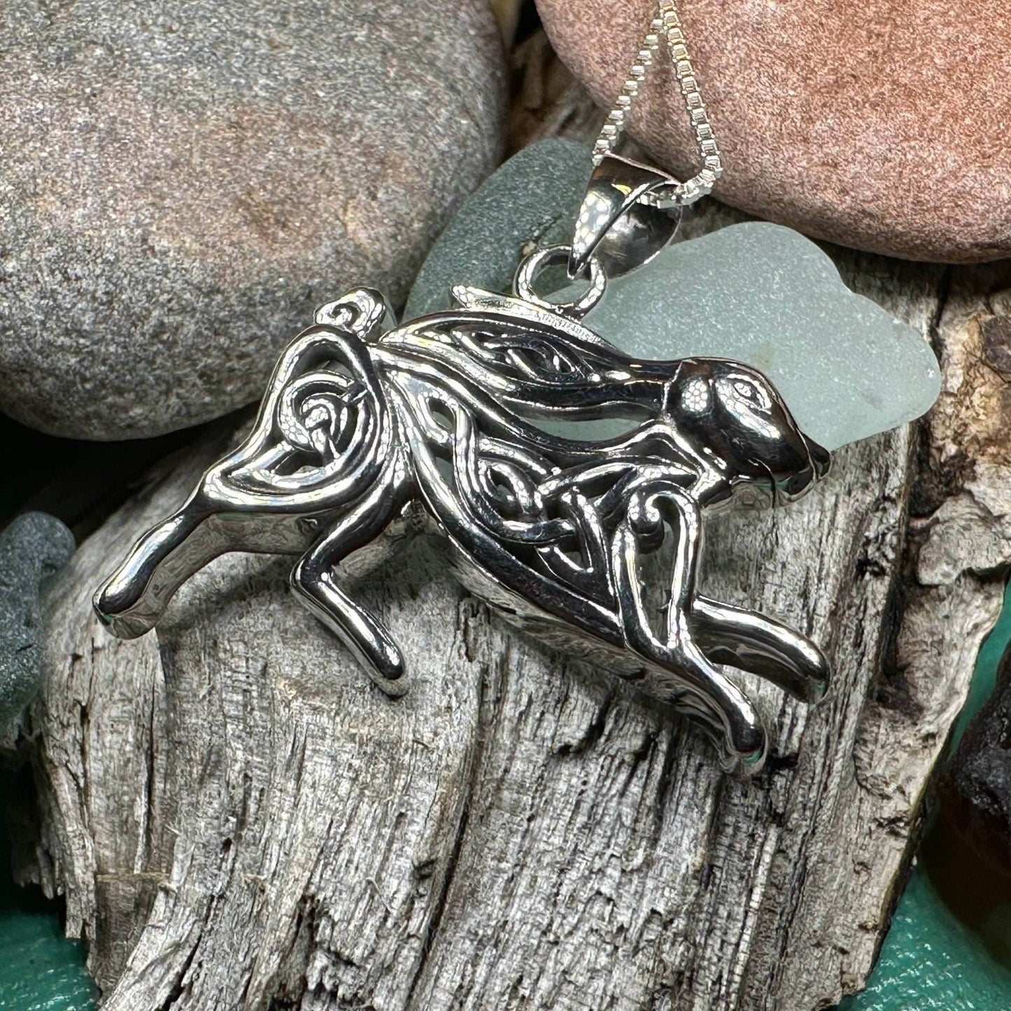 Ligach Celtic Rabbit Necklace - 18