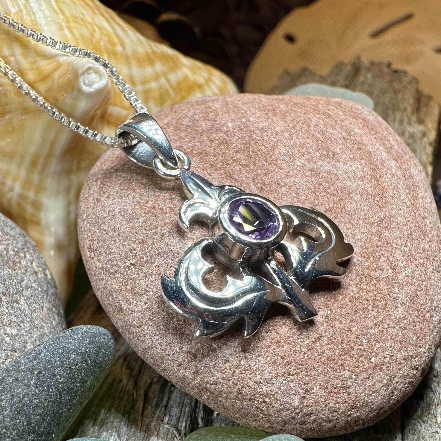 Lorraine Amethyst Thistle Necklace - 18