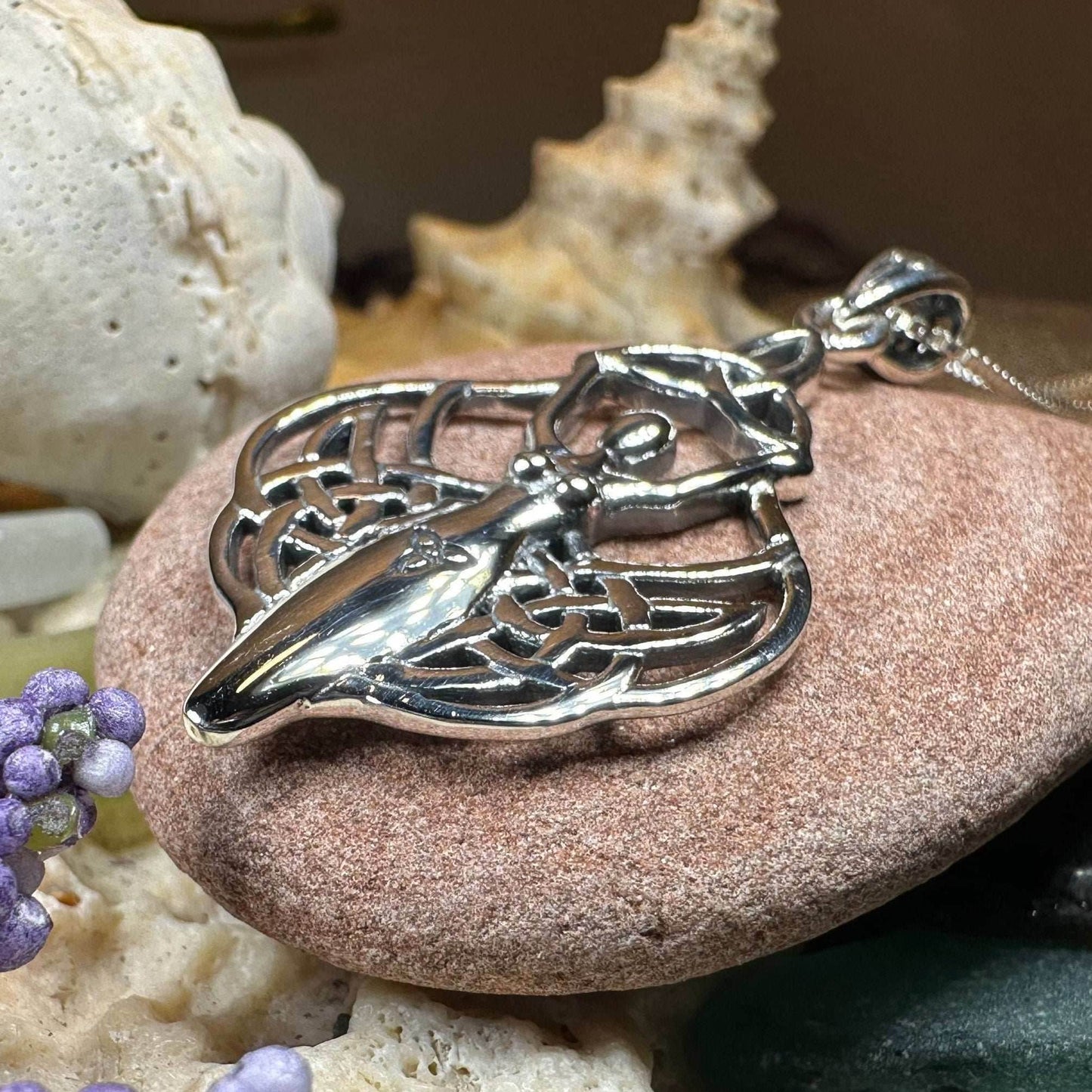 Danara Danu Goddess Necklace - 18