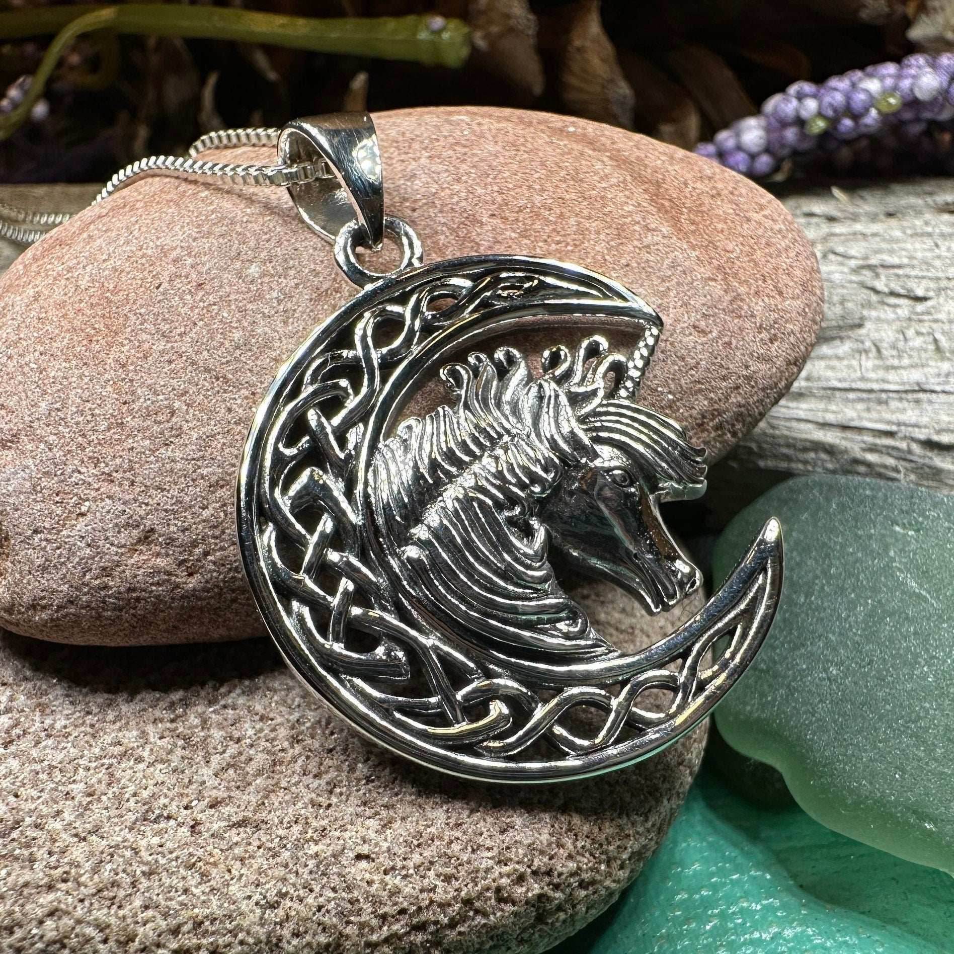 Moondreamer Unicorn Necklace - 18