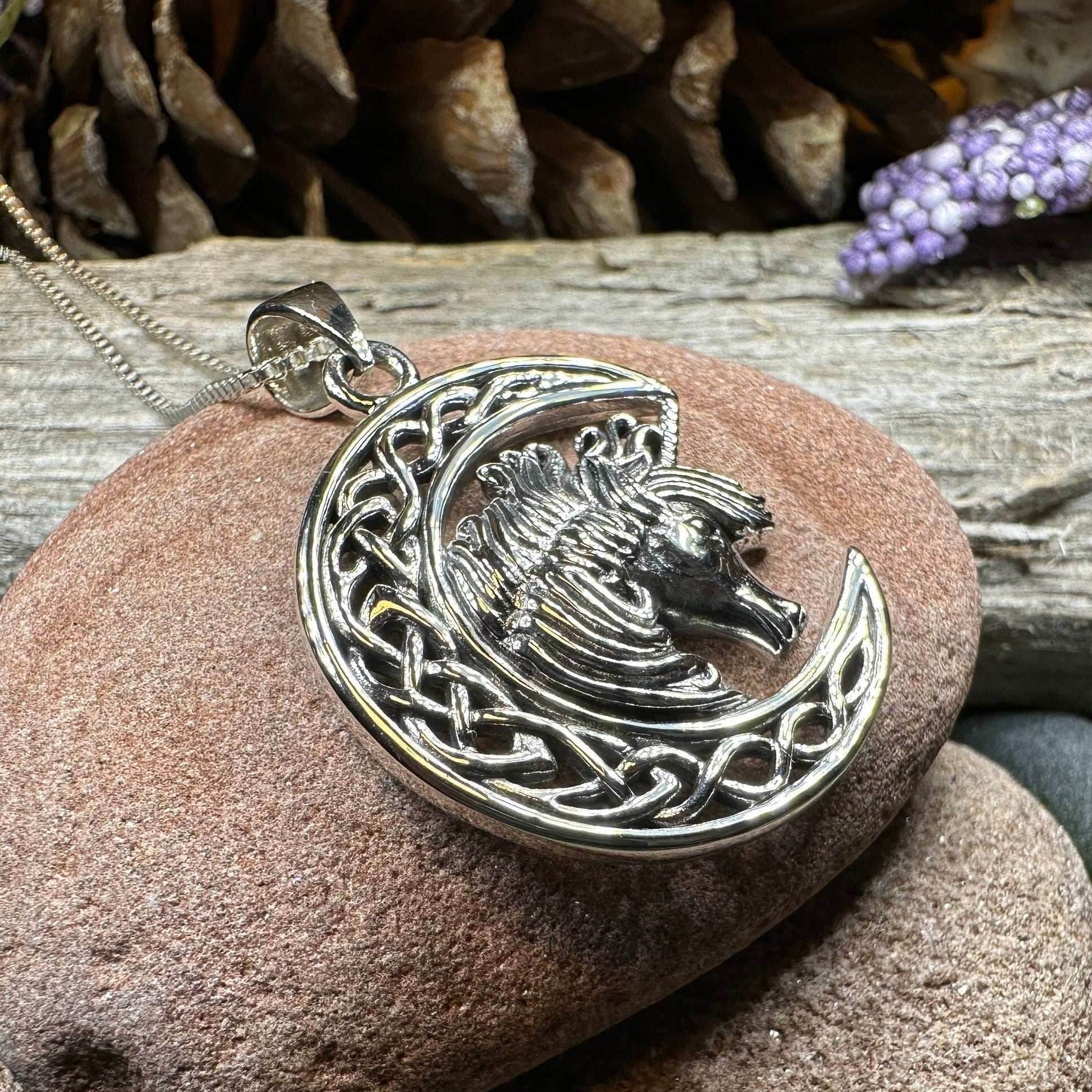 Moondreamer Unicorn Necklace - 18