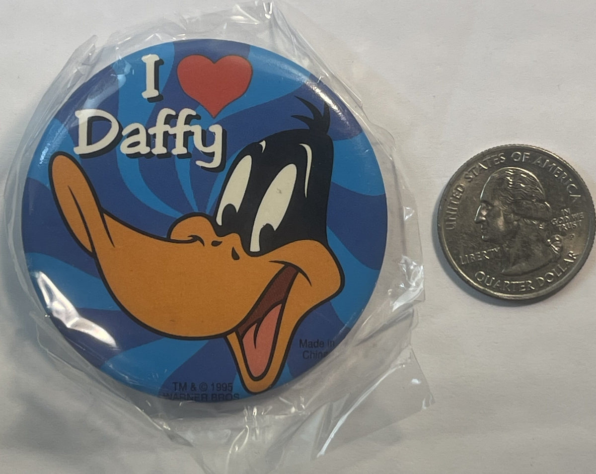 Rare Unopened 1995 Daffy Duck Looney Tunes Pin Awaits Collector