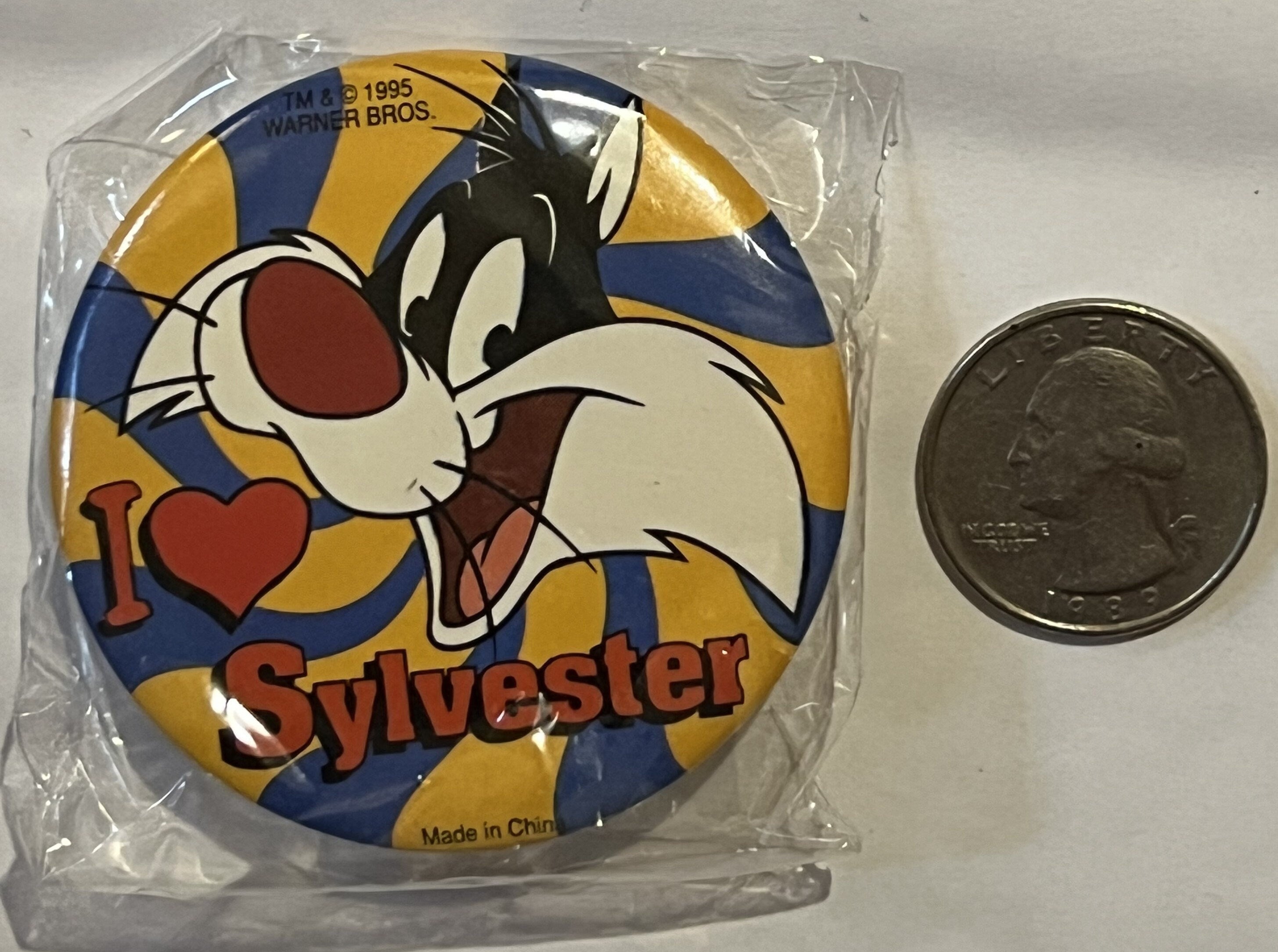 Rare 1995 Sylvester Looney Tunes Pin for Cartoon Collectors