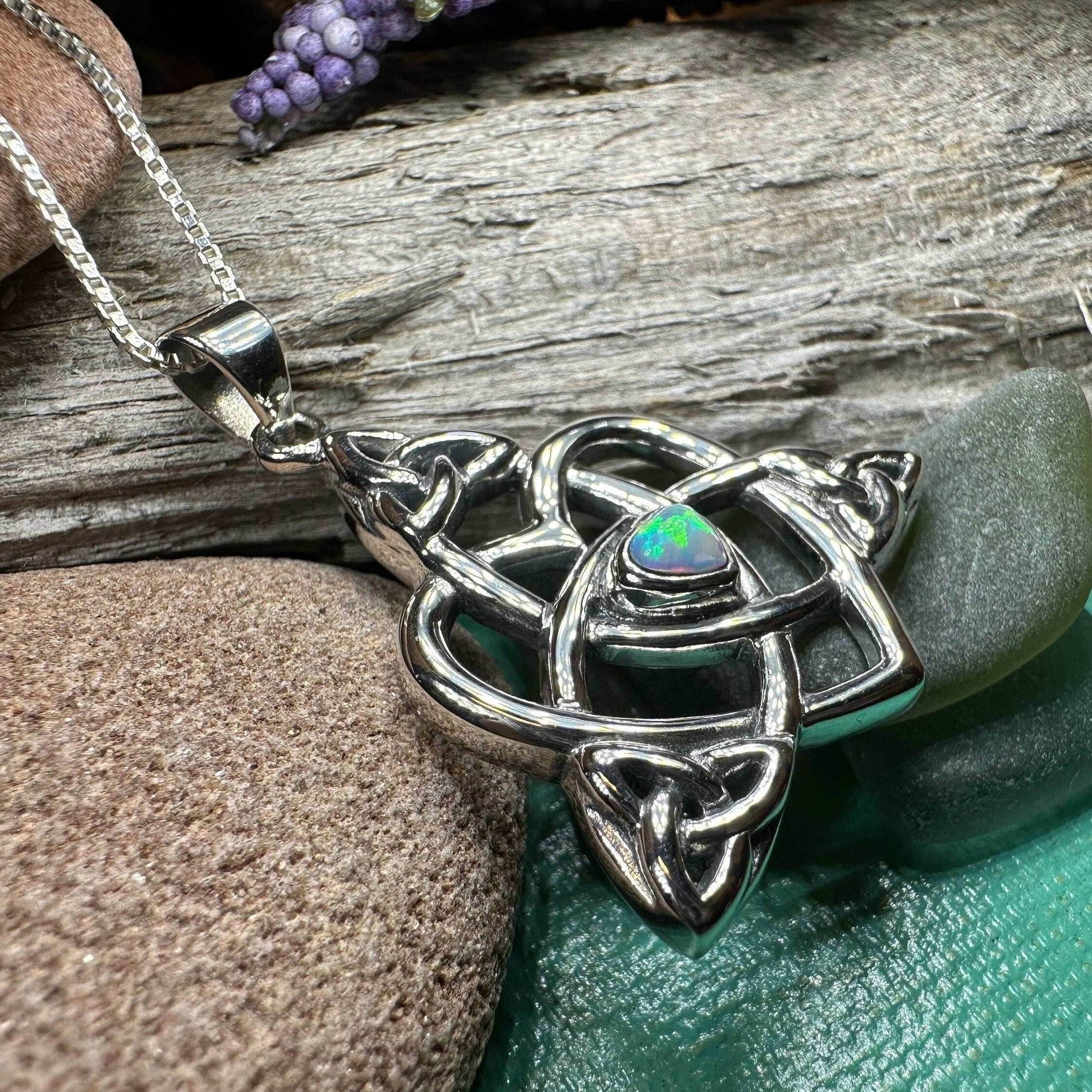 Imogen Mother's Knot Necklace - 18 / Amethyst