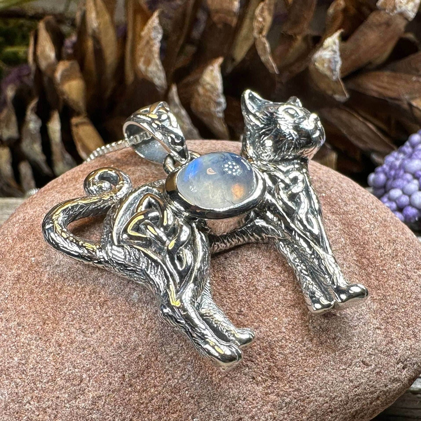 Tayla Celtic Cat Necklace - 18