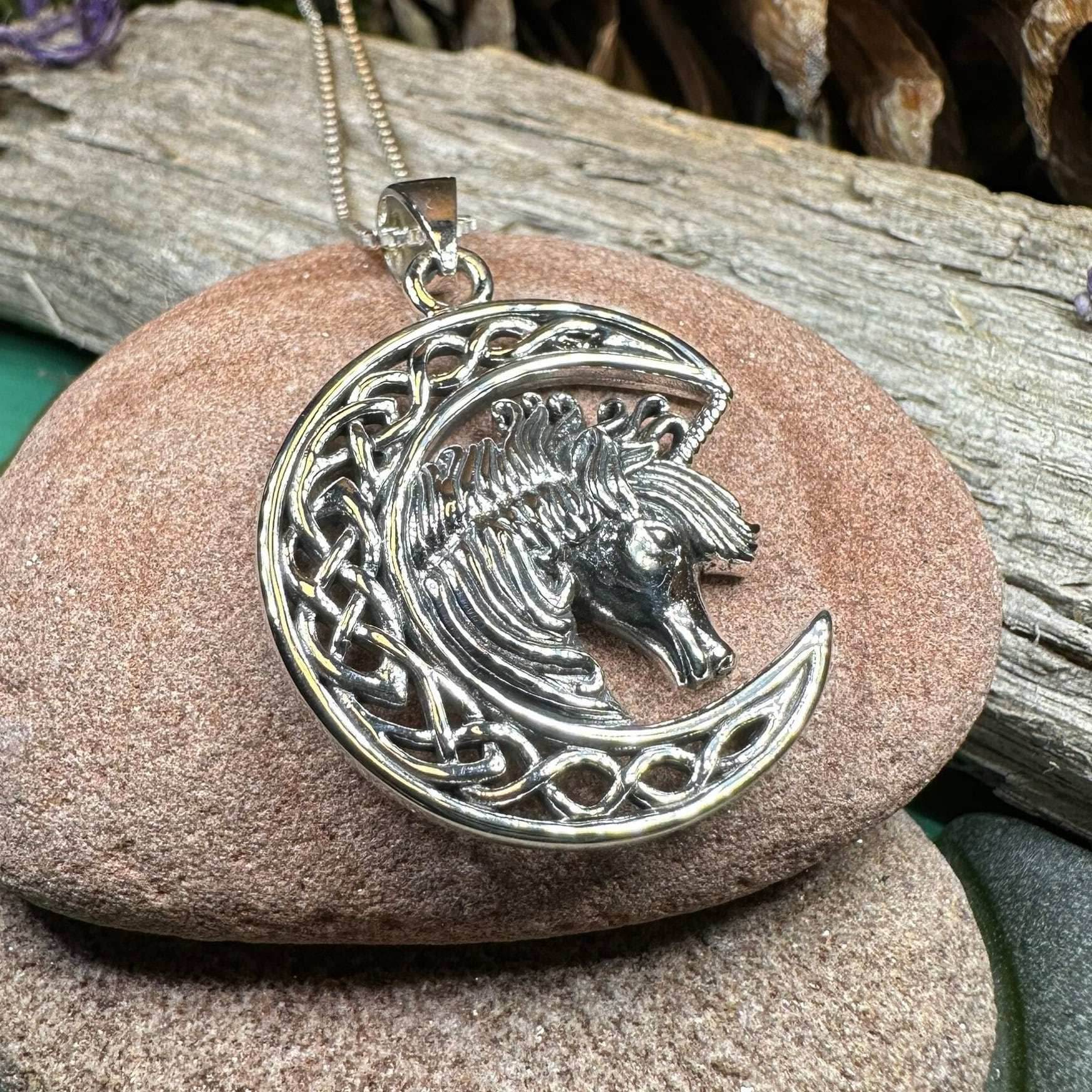 Moondreamer Unicorn Necklace - 18