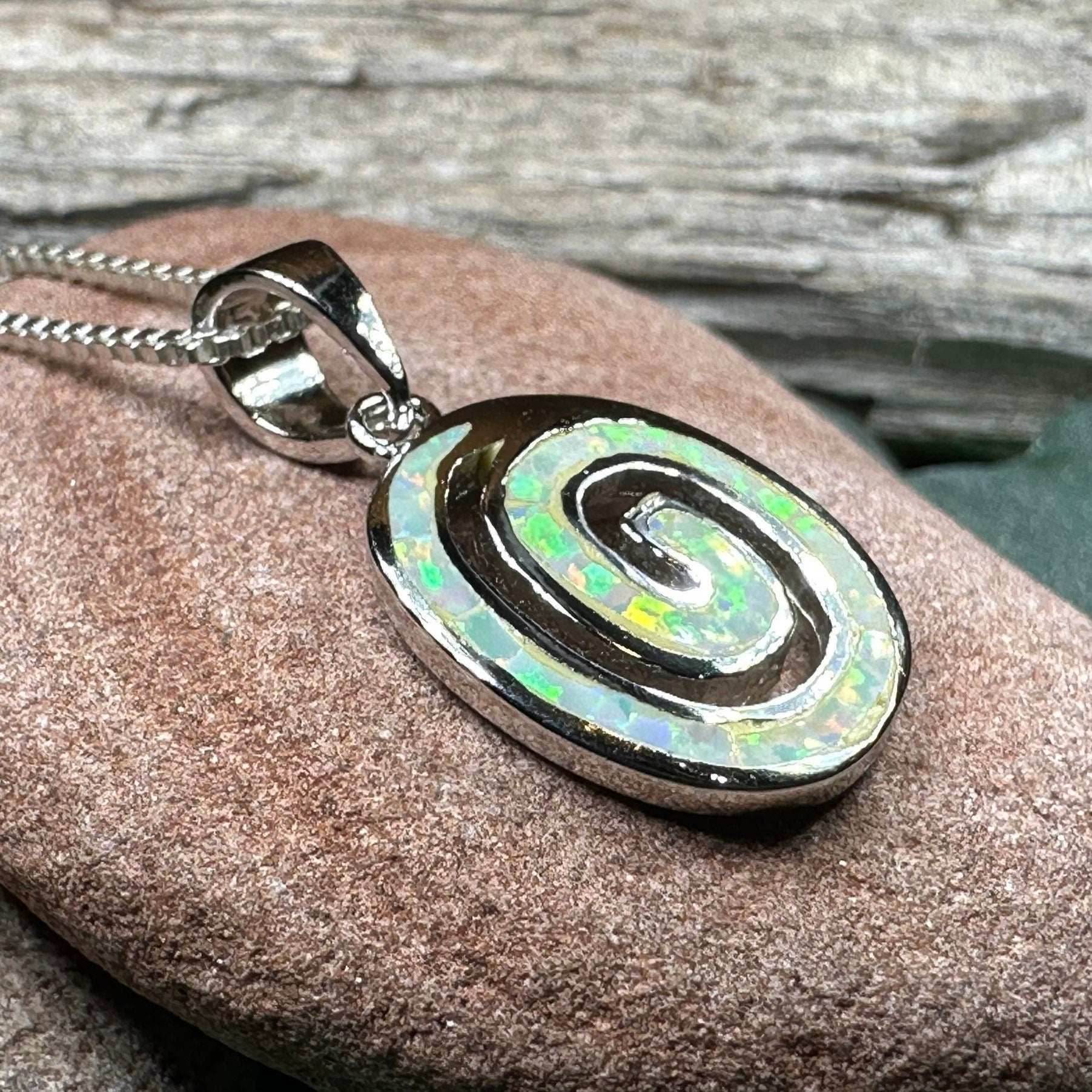 Aurora Celtic Spiral Necklace - 18