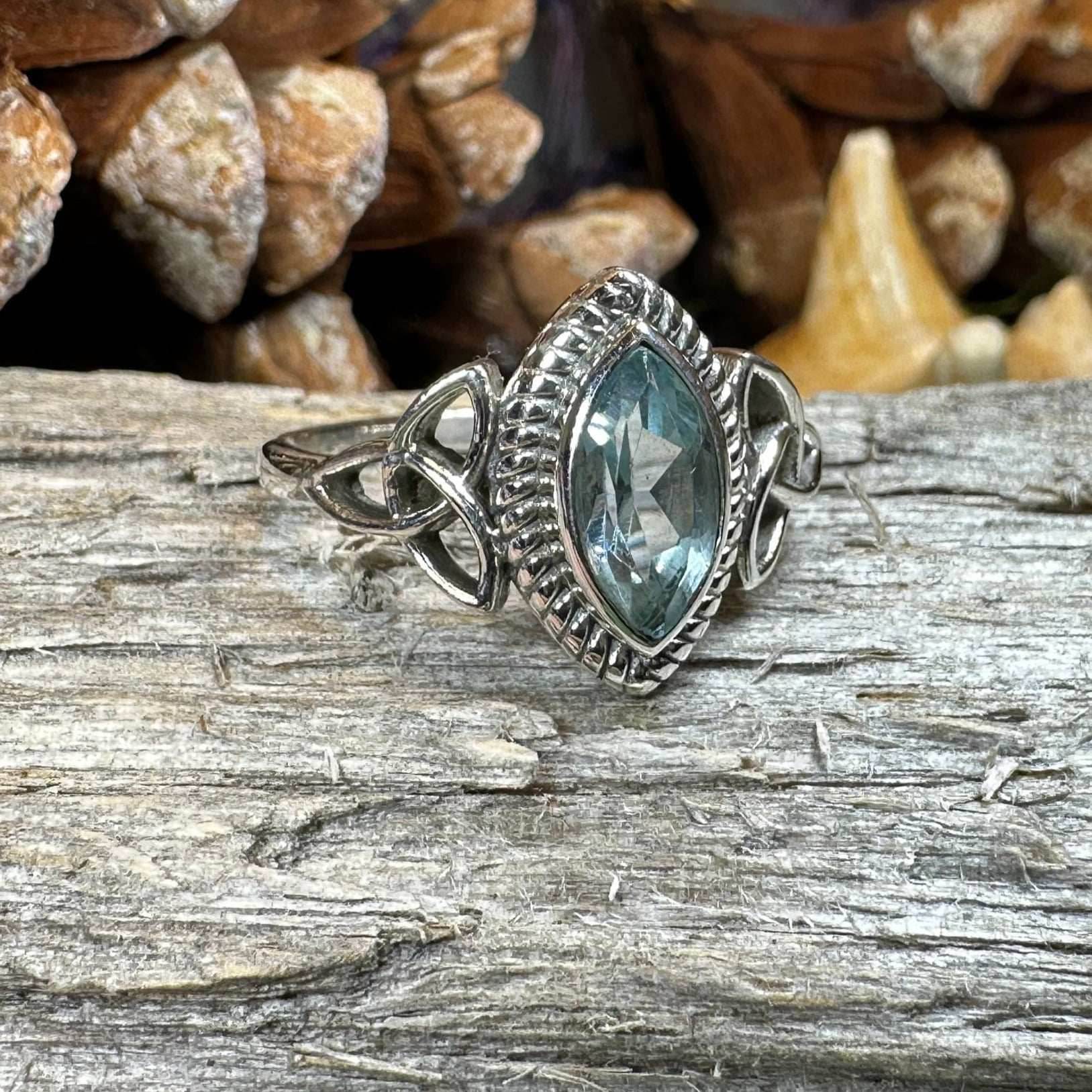 Yasmin Celtic Trinity Knot Ring - 8 / Topaz