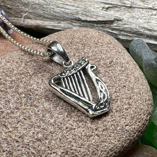 Green Enamel Harp Necklace - 18