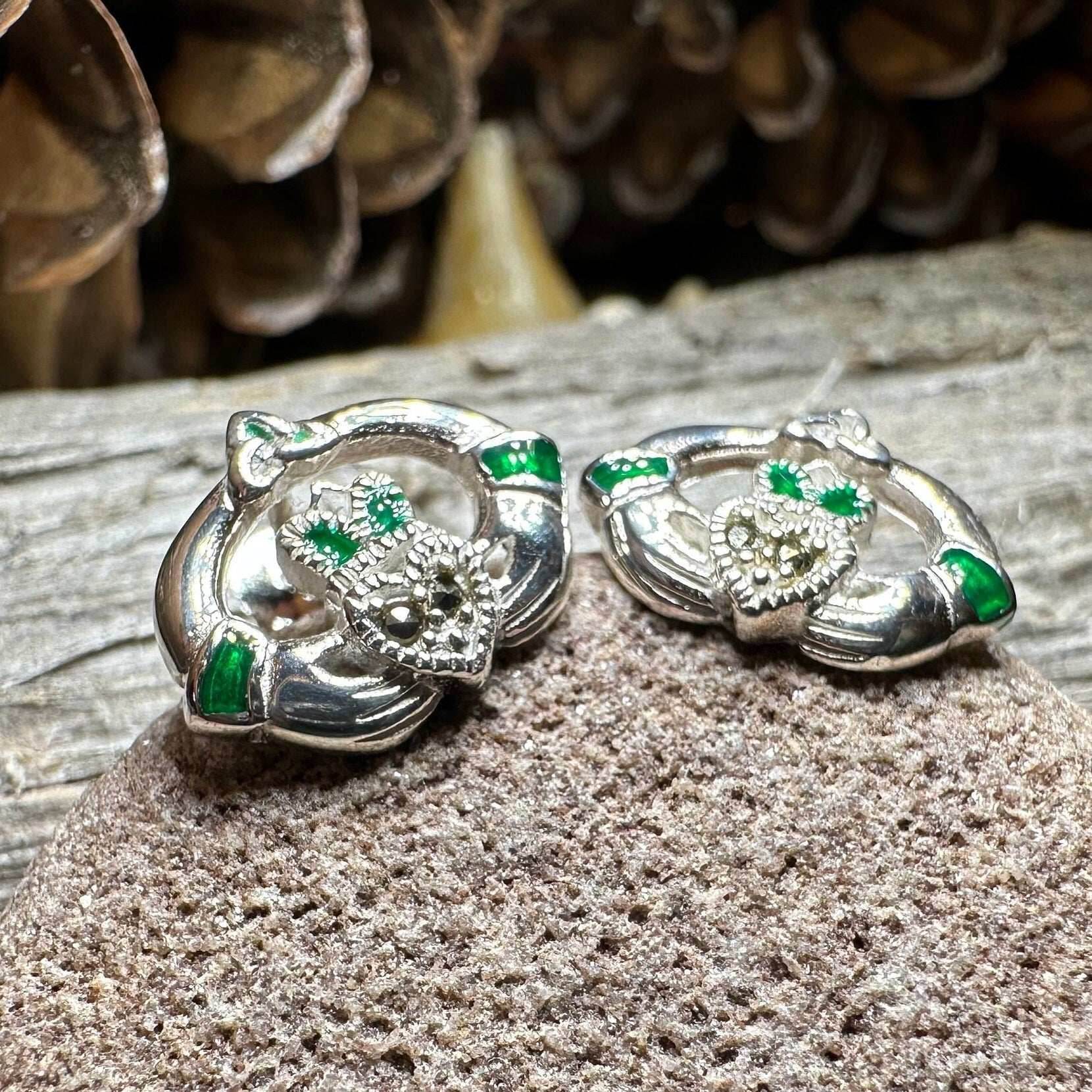 Dalia Claddagh Stud Earrings - 