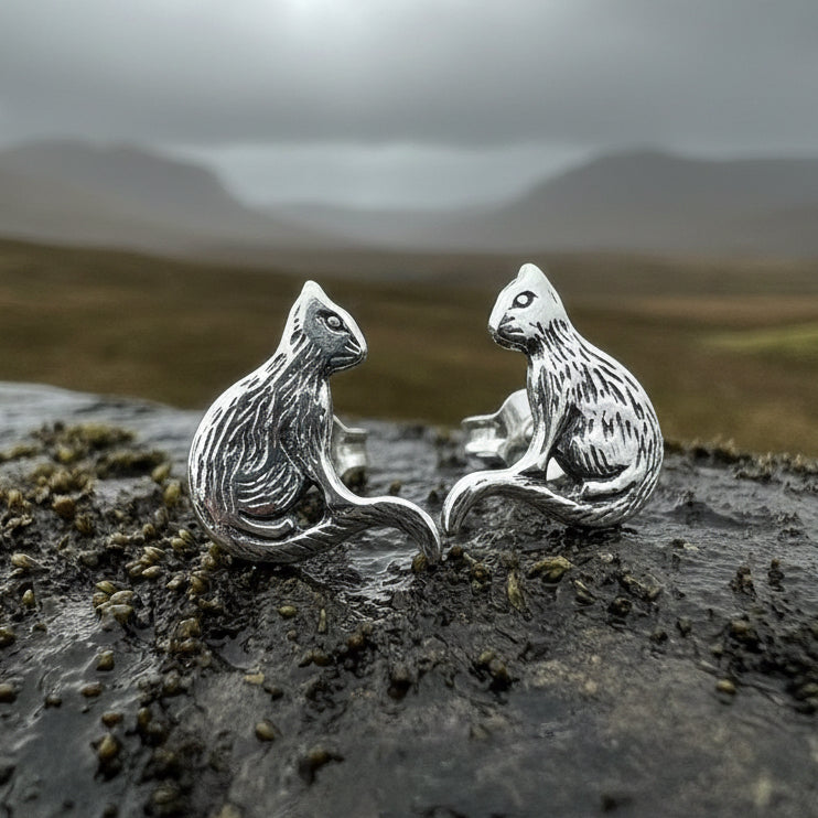 Dagny Cat Stud Earrings