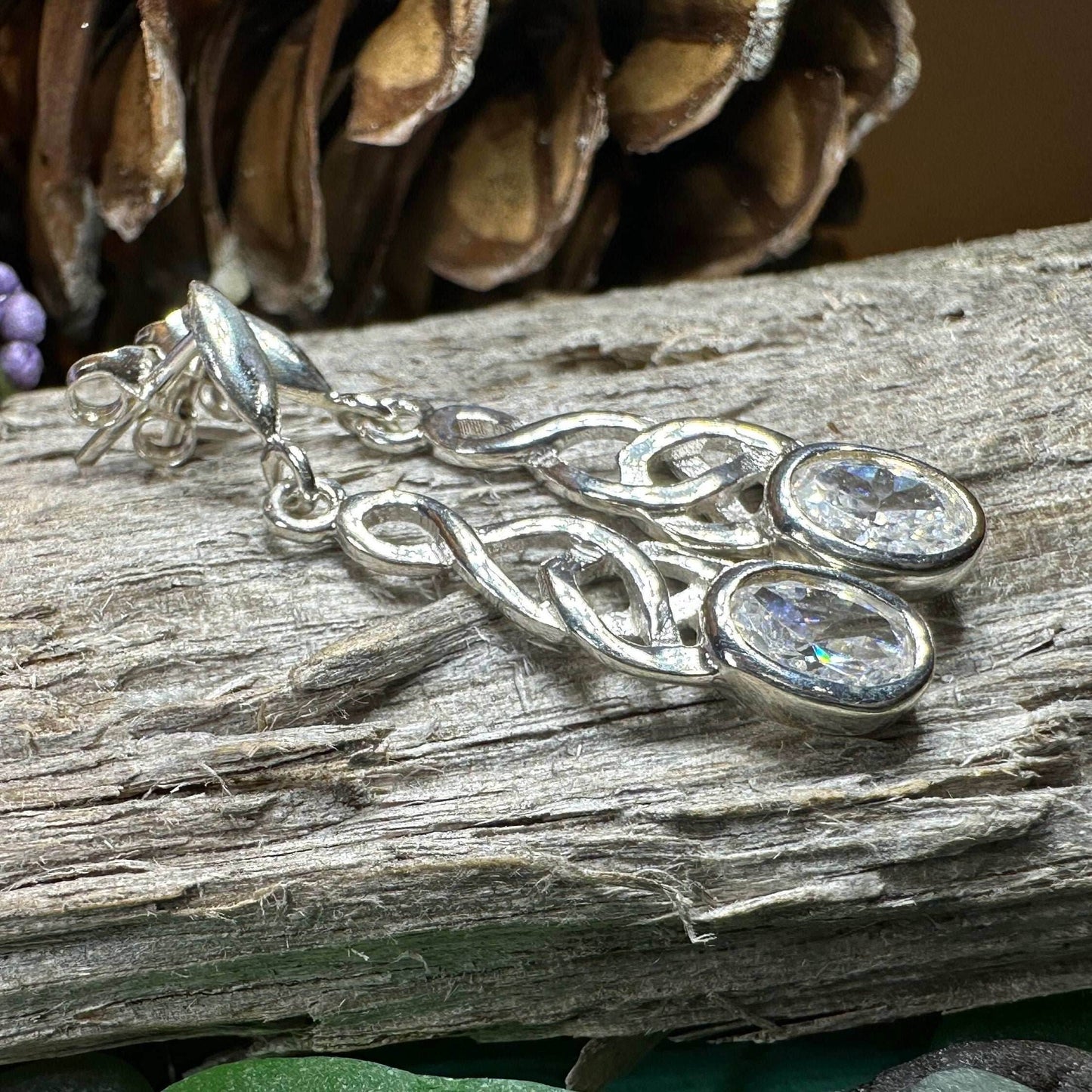 Crisiant Celtic Knot Post Earrings - 