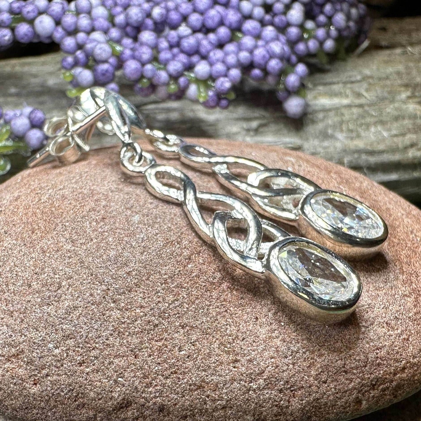 Crisiant Celtic Knot Post Earrings - 