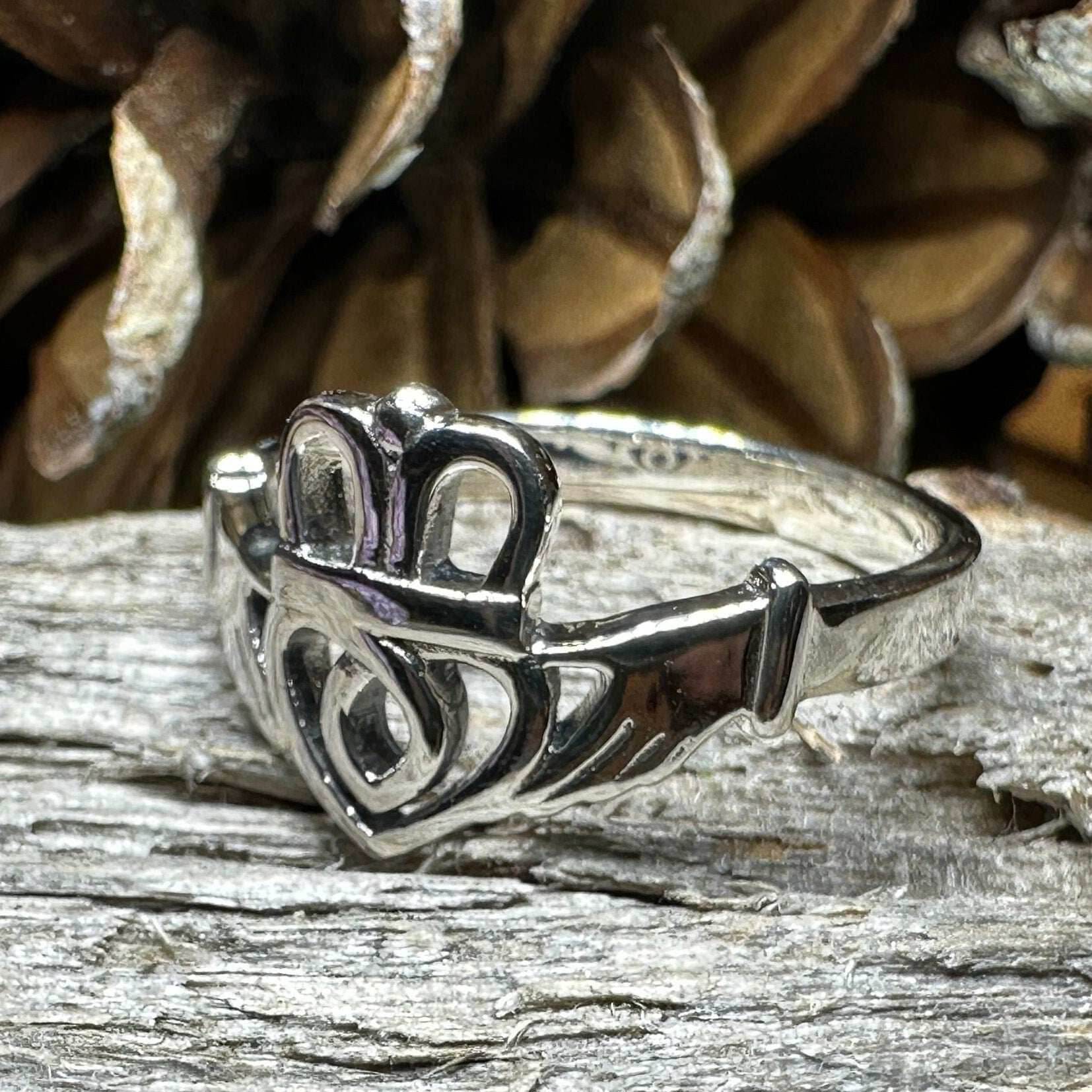 Tallisen Claddagh Ring - 6
