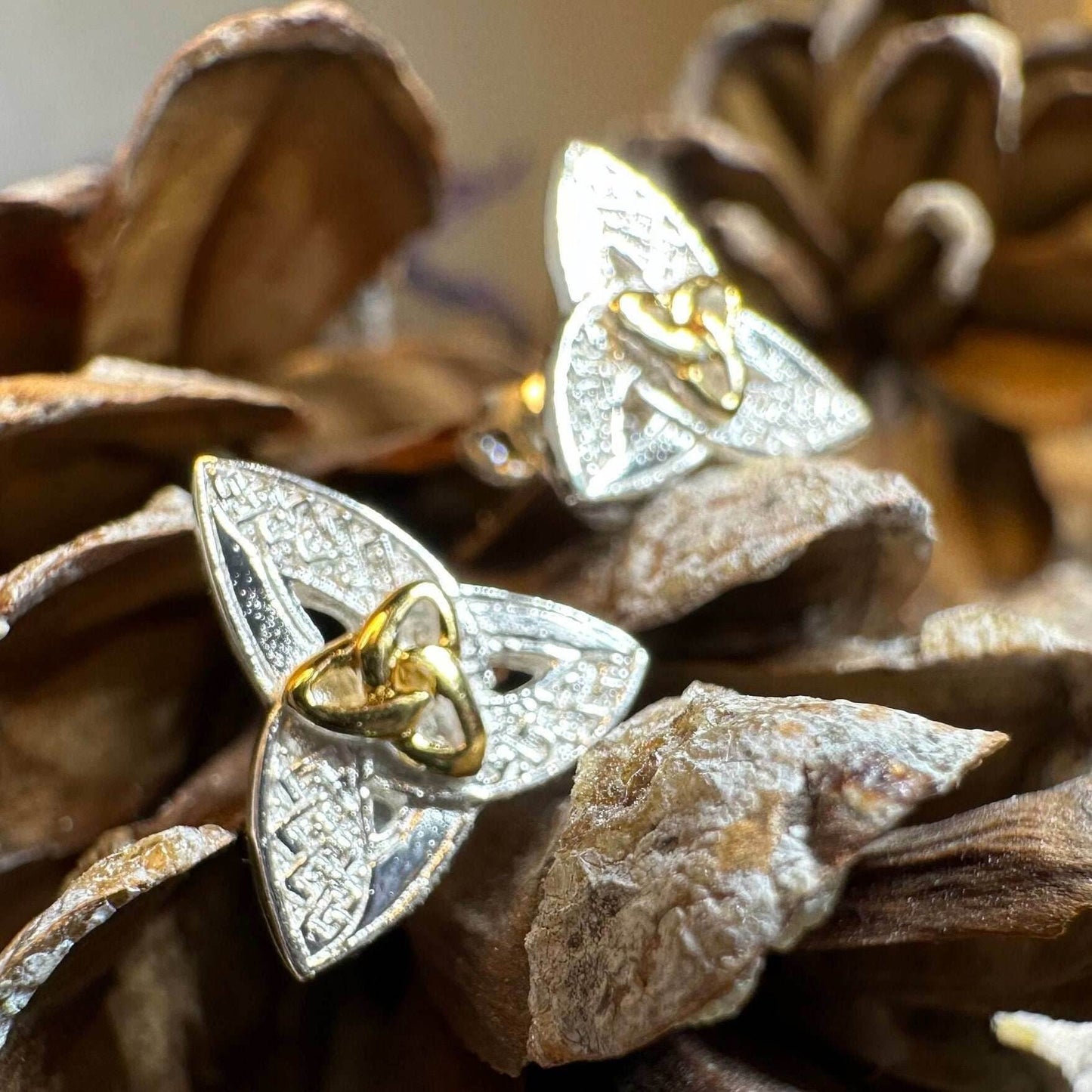 Elegance Trinity Knot Earrings - 