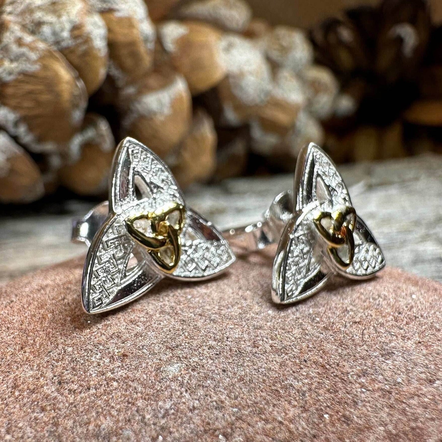 Elegance Trinity Knot Earrings - 