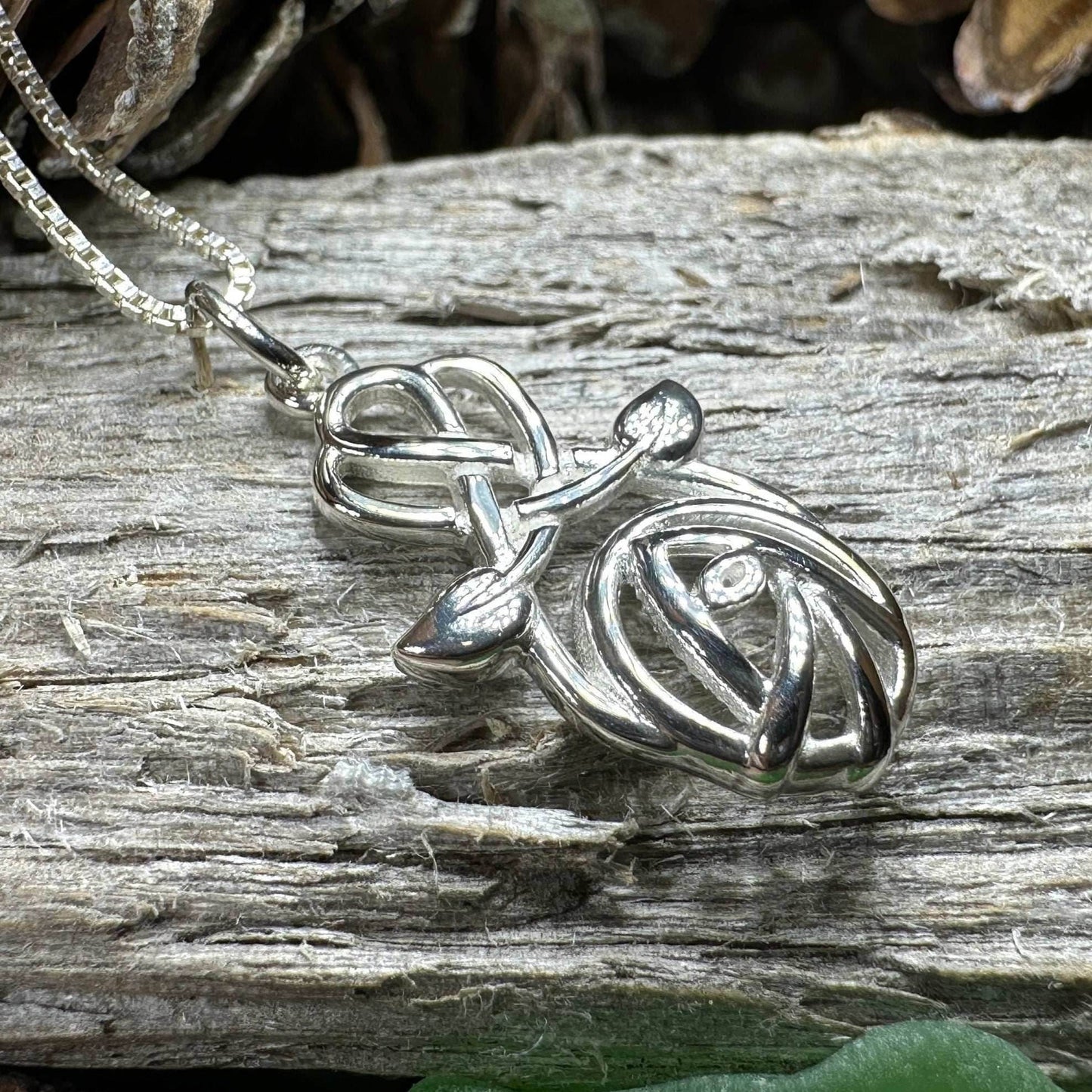 Cienna Mackintosh Rose Necklace - 18