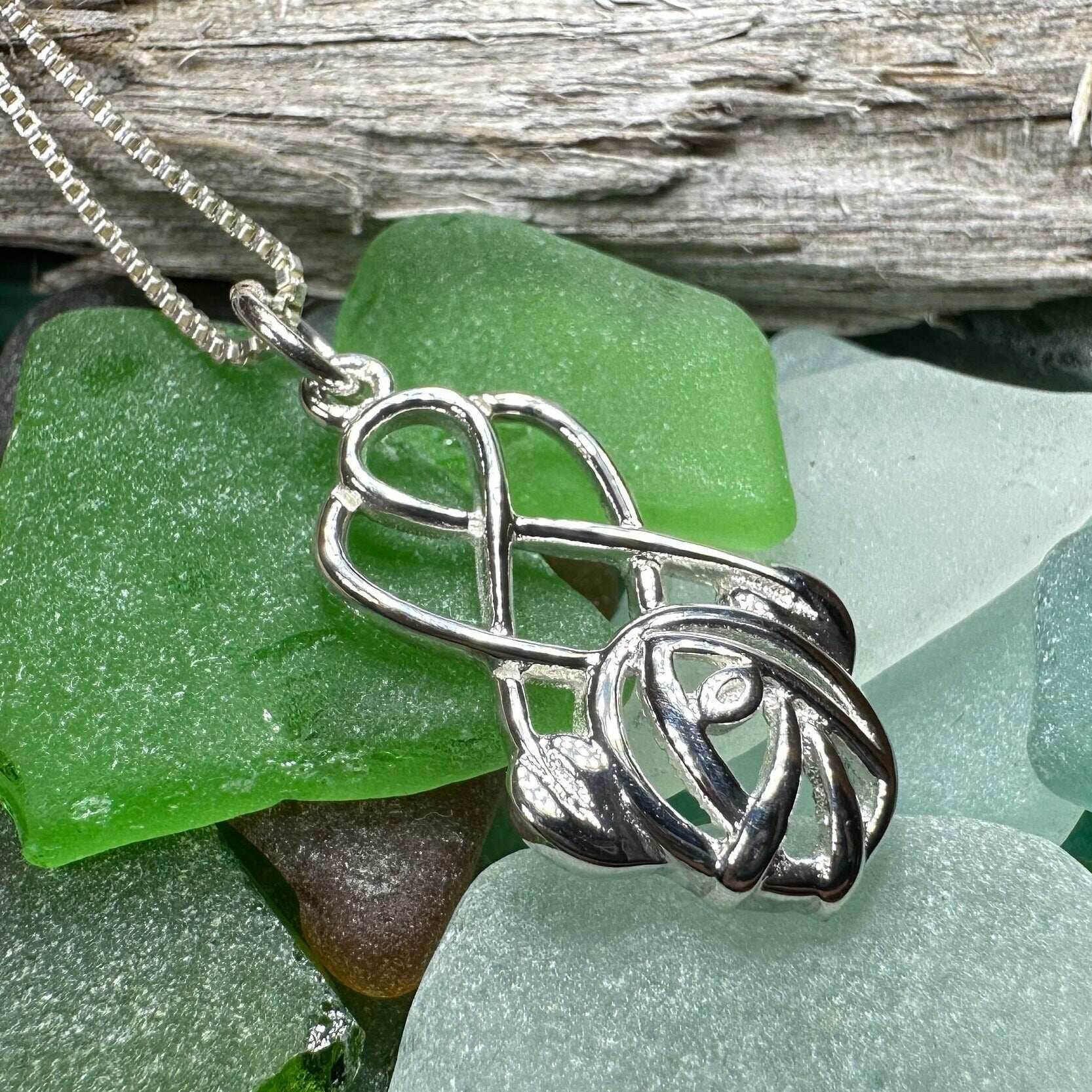 Joellen Mackintosh Rose Necklace - 18