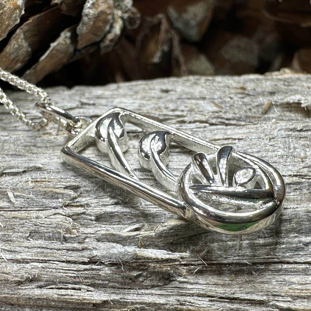 Kristalynne Mackintosh Rose Necklace - 18