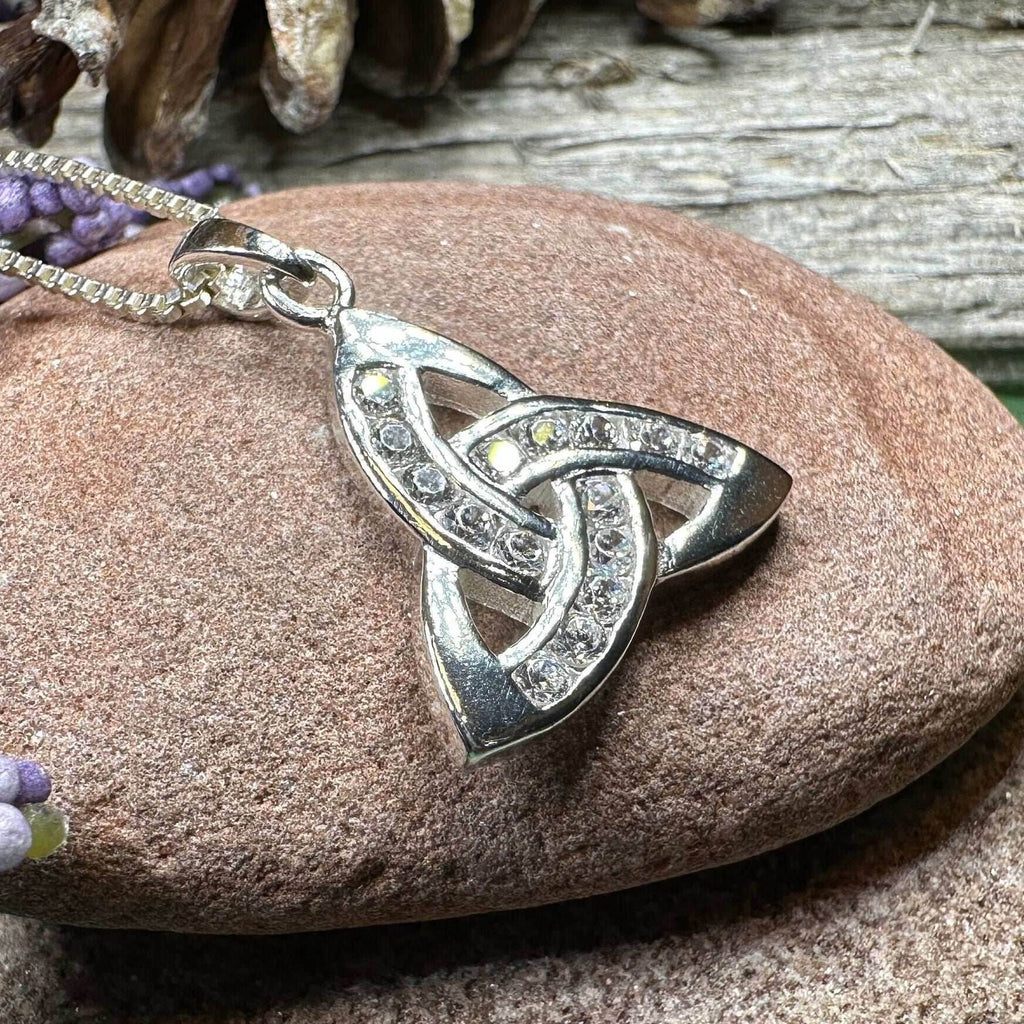 Brigetta Trinity Knot Necklace - 18