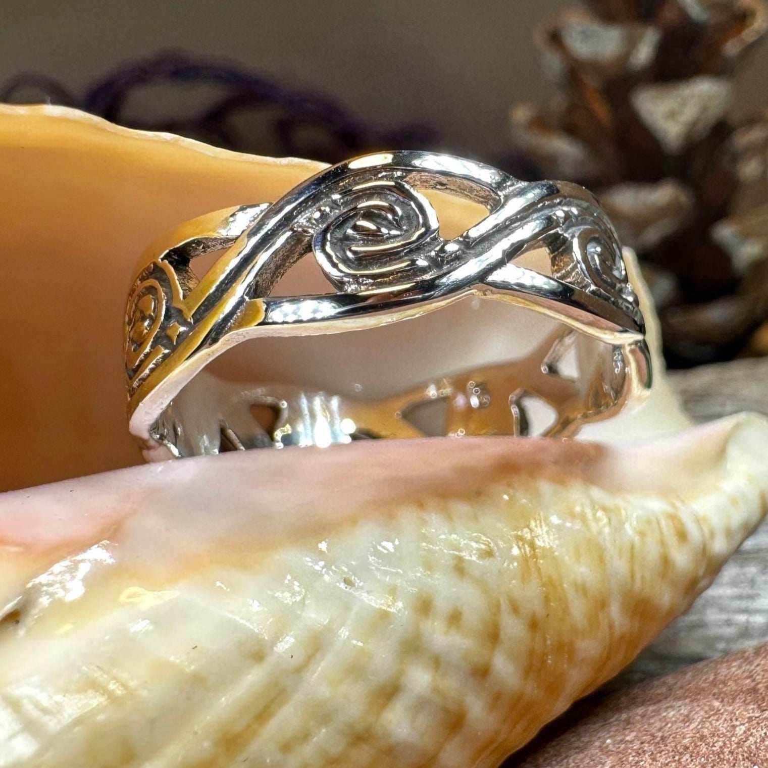 Wren Triple Spiral Ring - 5