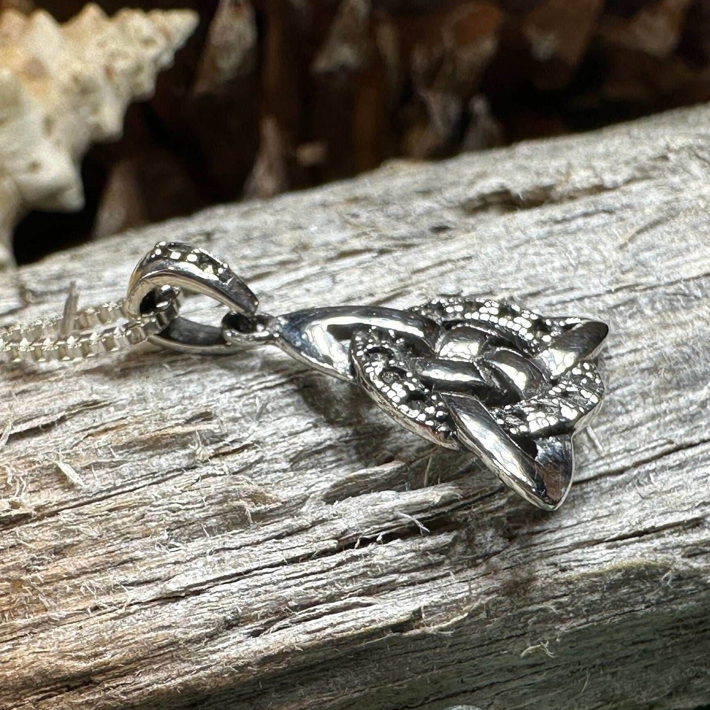 Marcasite Trinity Knot Necklace - 18