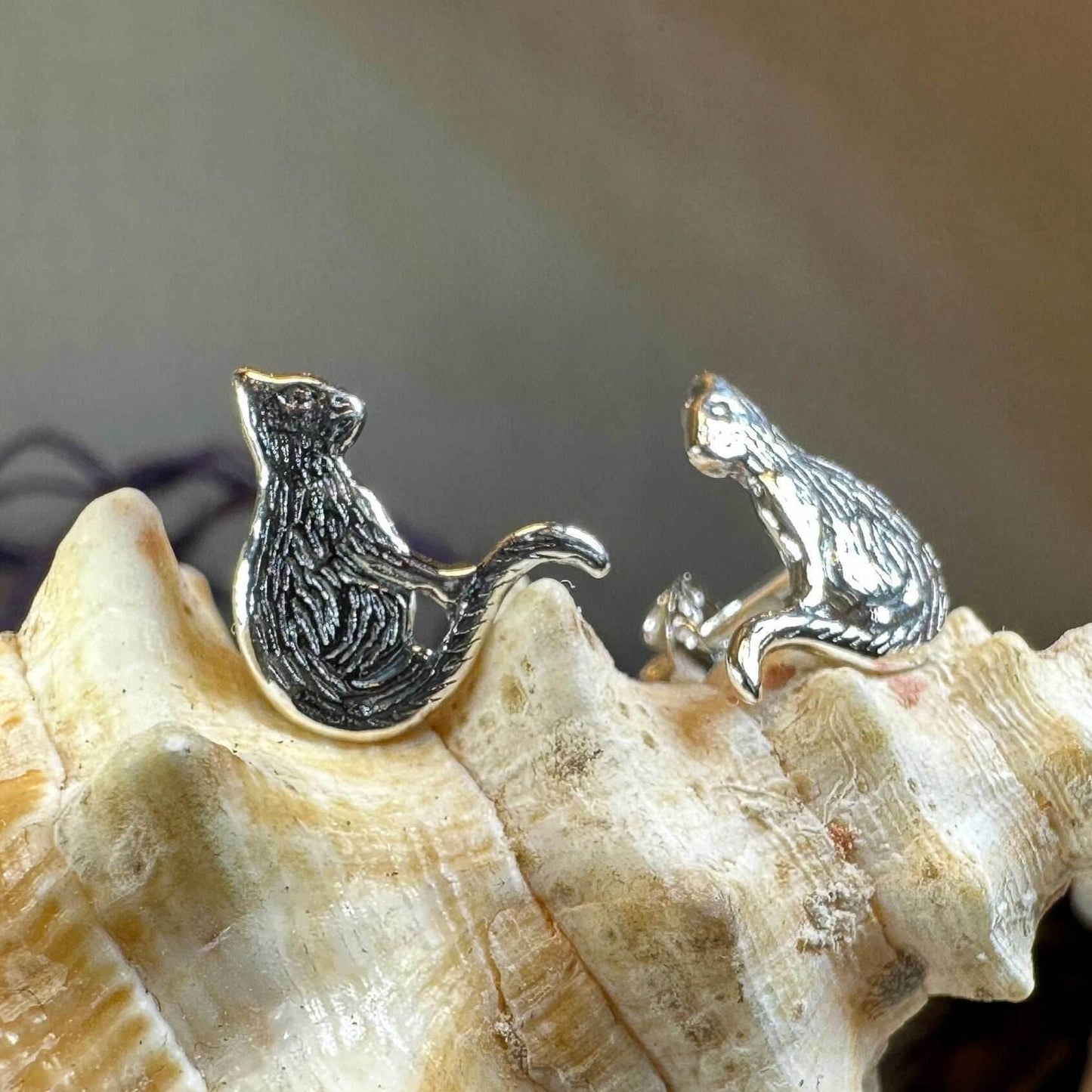 Dagny Cat Stud Earrings - 