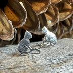 Dagny Cat Stud Earrings - 