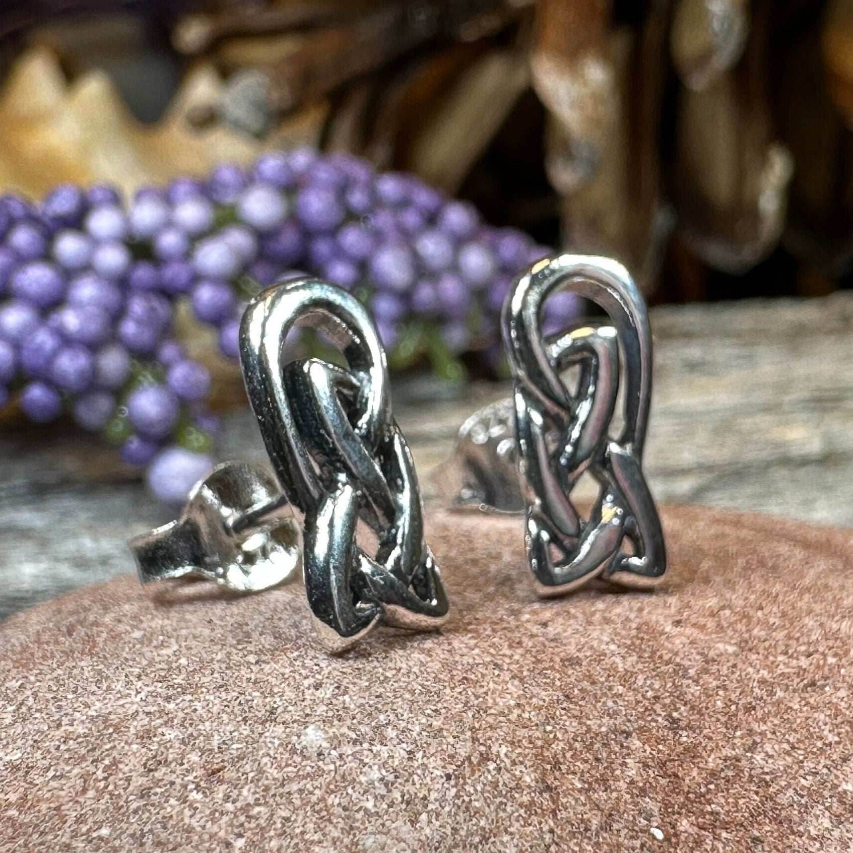 Arianell Celtic Knot Stud Earrings - 