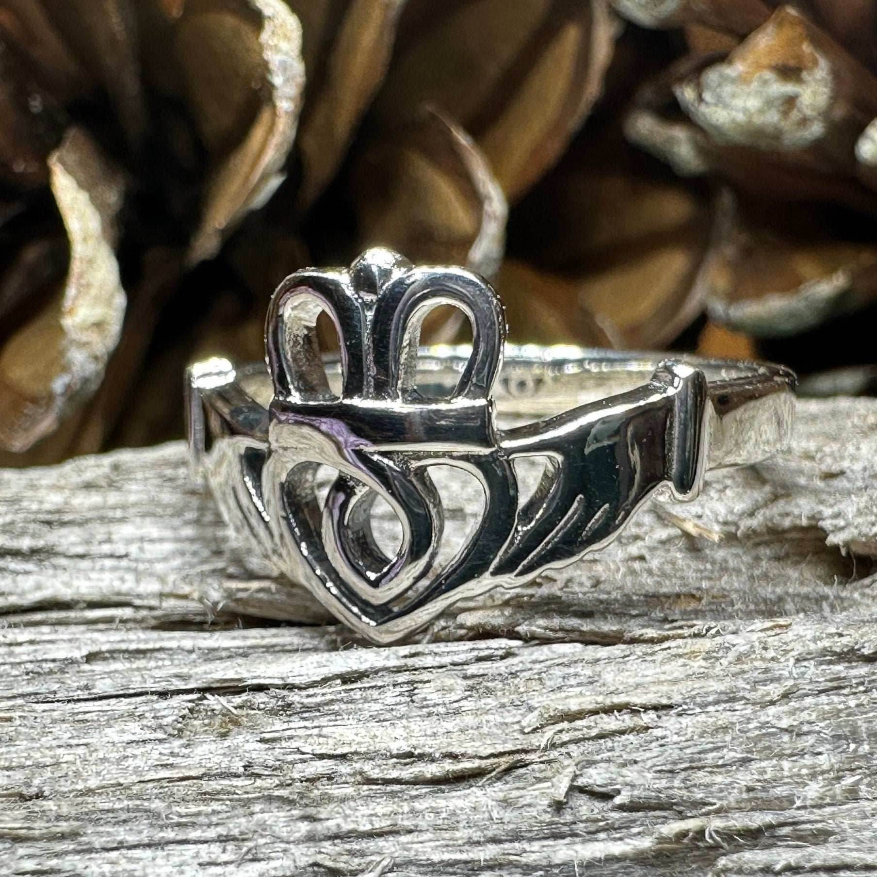 Tallisen Claddagh Ring - 6