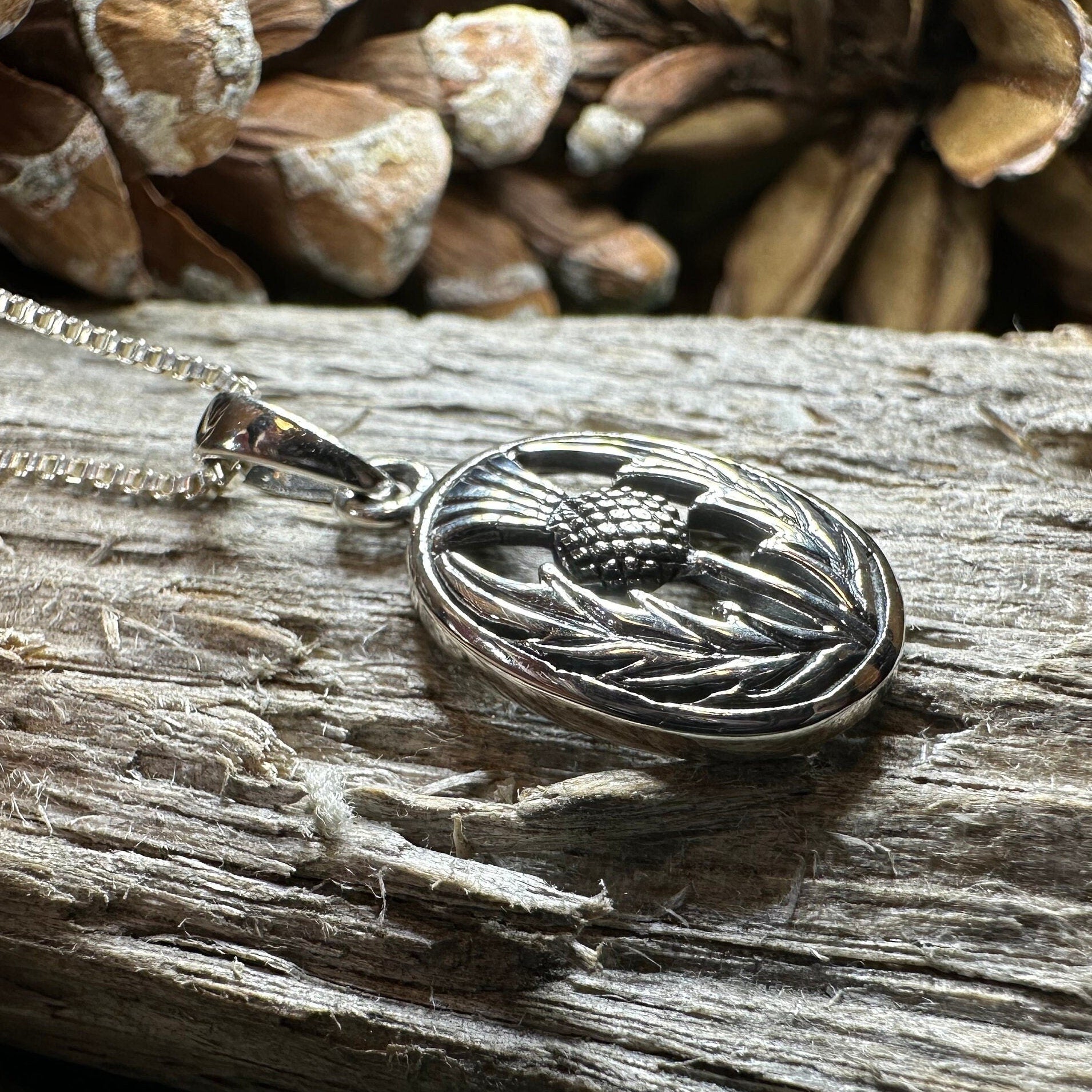 Simplicity Thistle Necklace