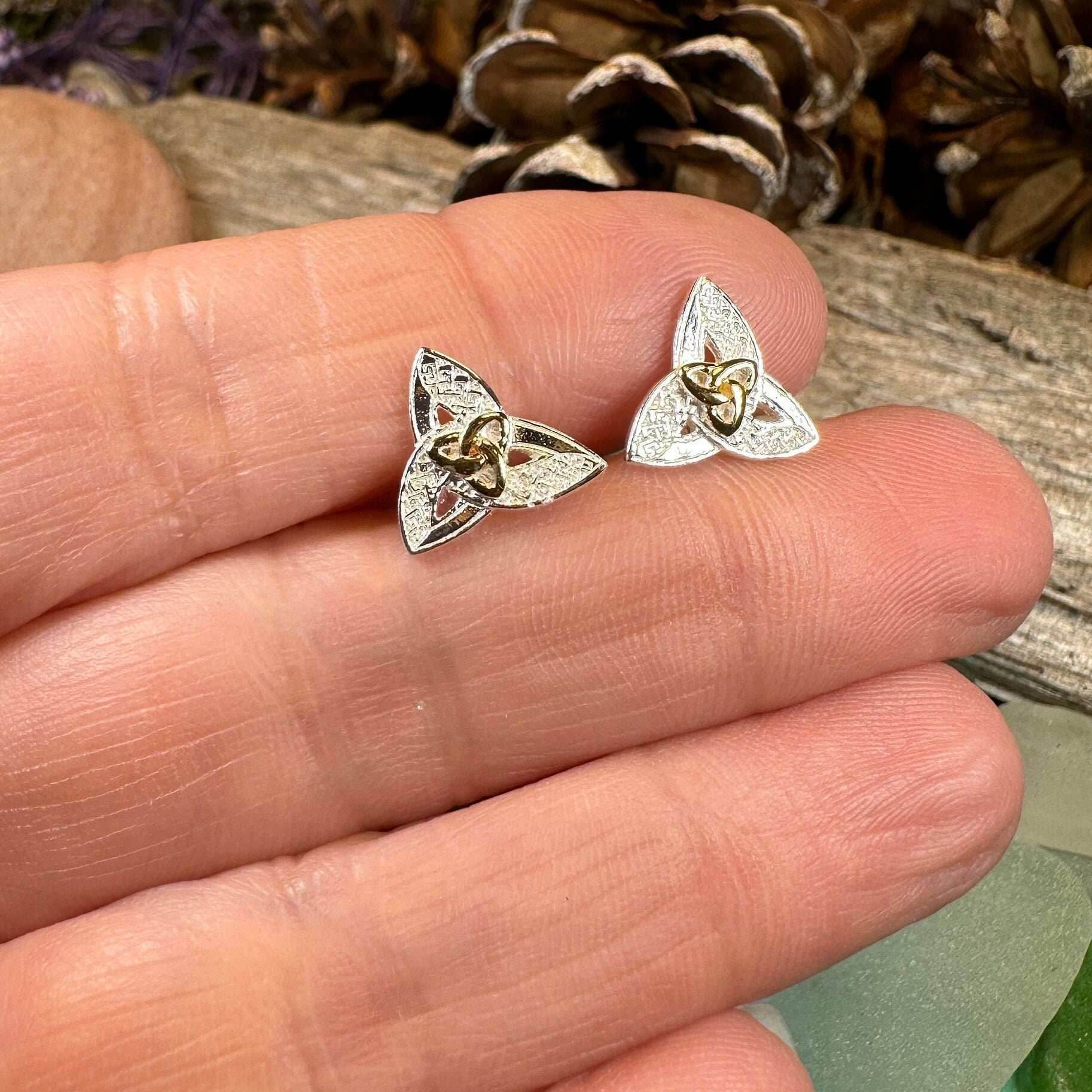 Elegance Trinity Knot Earrings - 