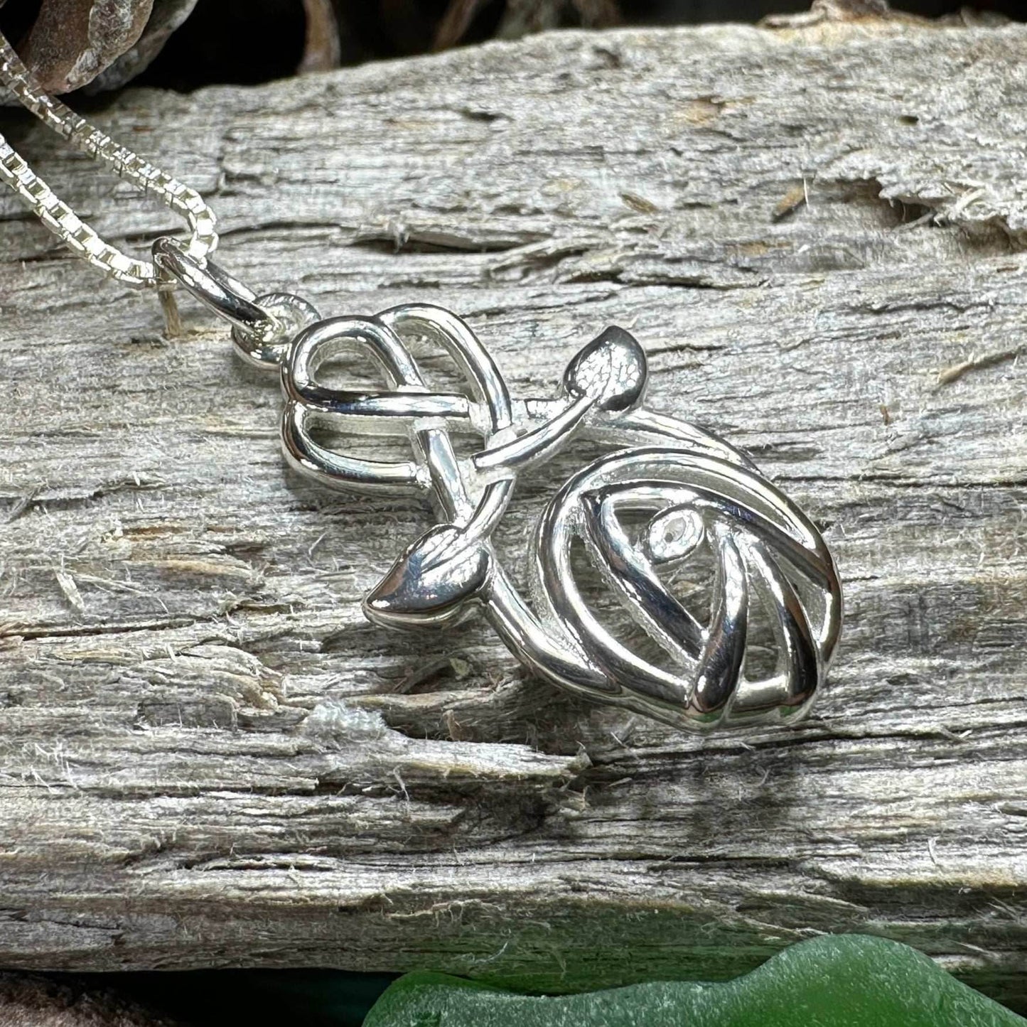 Cienna Mackintosh Rose Necklace - 18