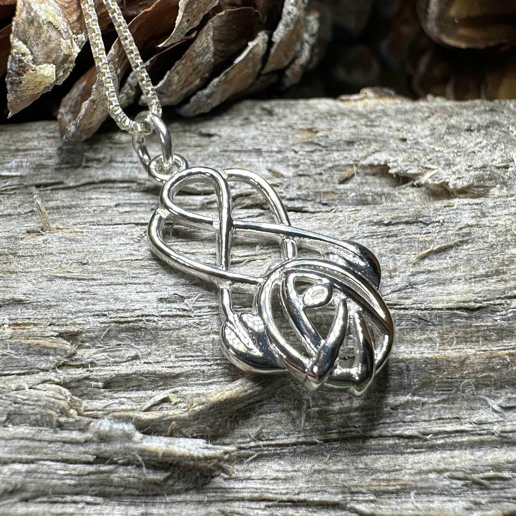 Joellen Mackintosh Rose Necklace - 18